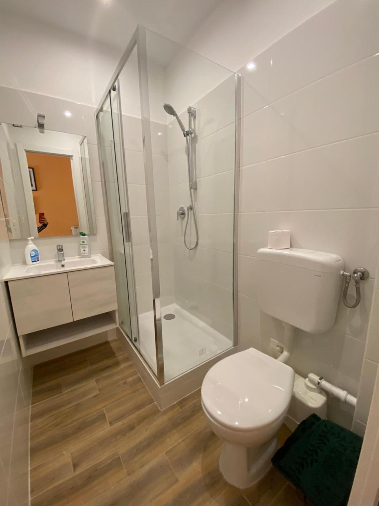 Joyful Apartment Rome