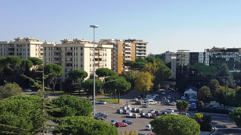 Roman Holidays All'eur Apartment *