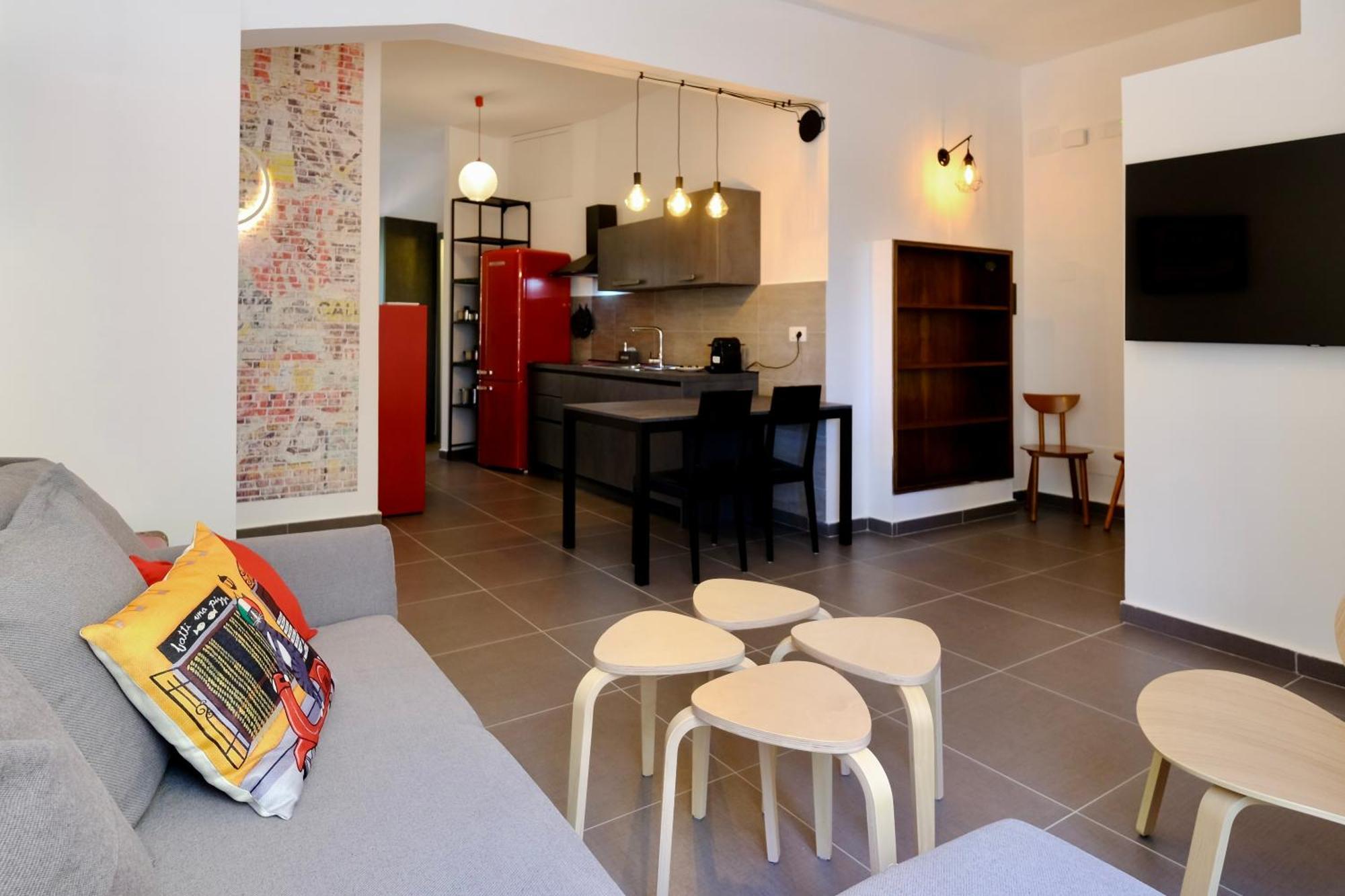 New Vatican Family Nest Roma