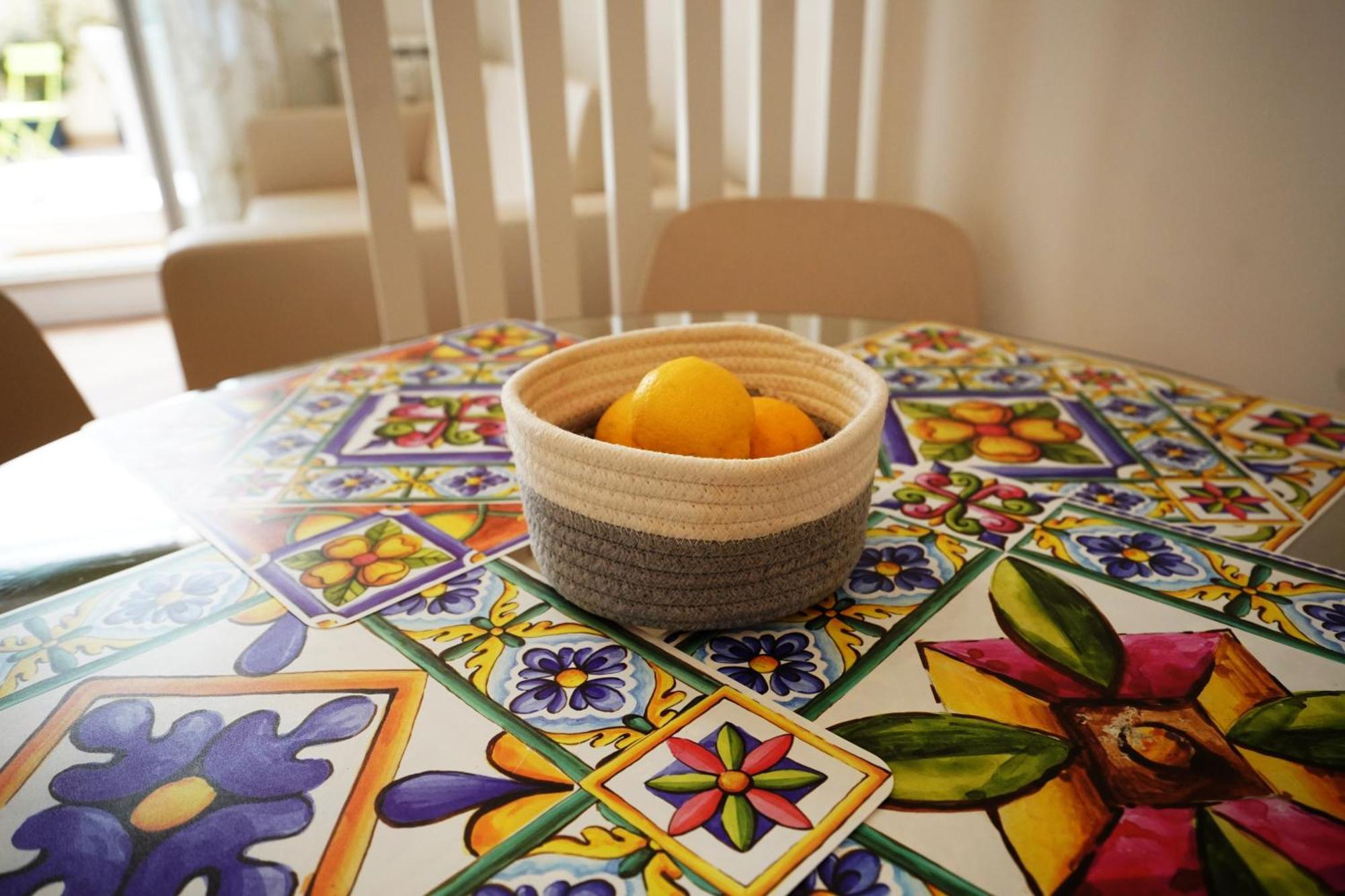 Peaceful 2 Bedrooms With Patio, Near Metro A Apartamento Roma