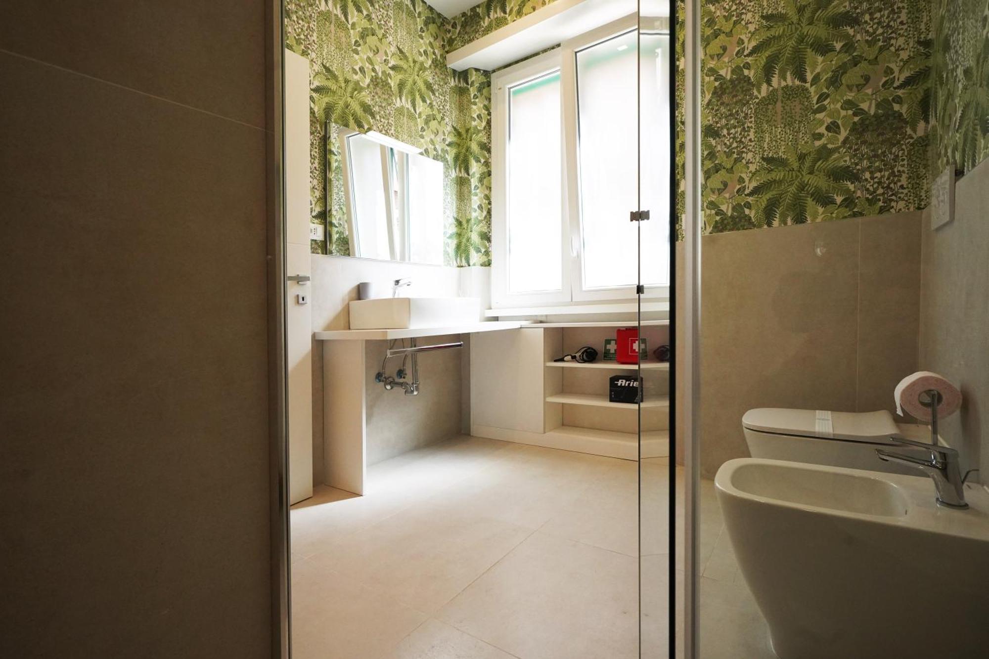 Peaceful 2 Bedrooms With Patio, Near Metro A * Roma