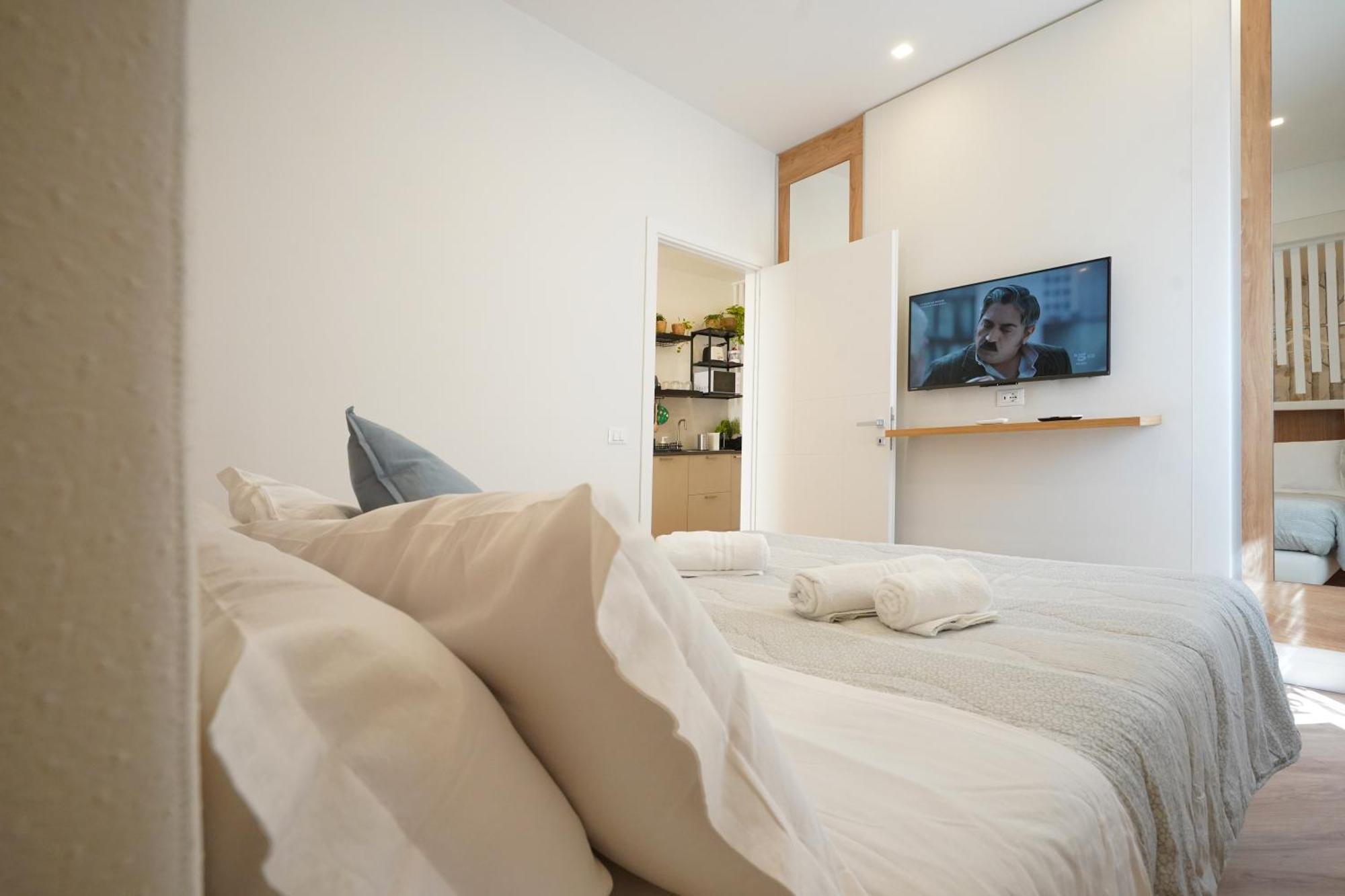 Peaceful 2 Bedrooms With Patio, Near Metro A Apartamento *