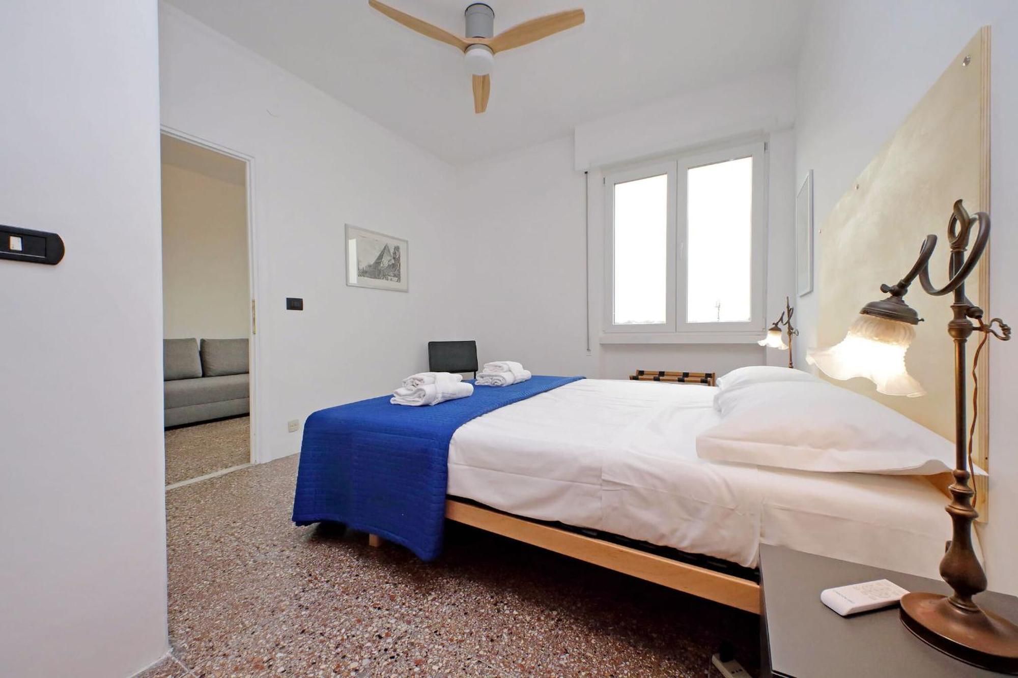 Ostiense By Halldis * Roma