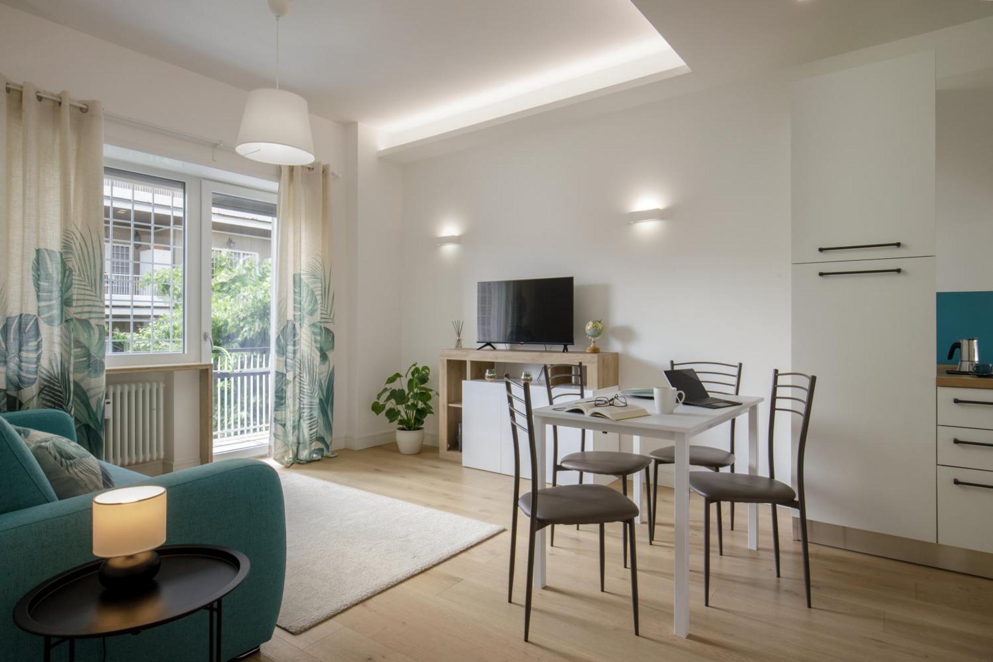 Pio Vatican Flat *