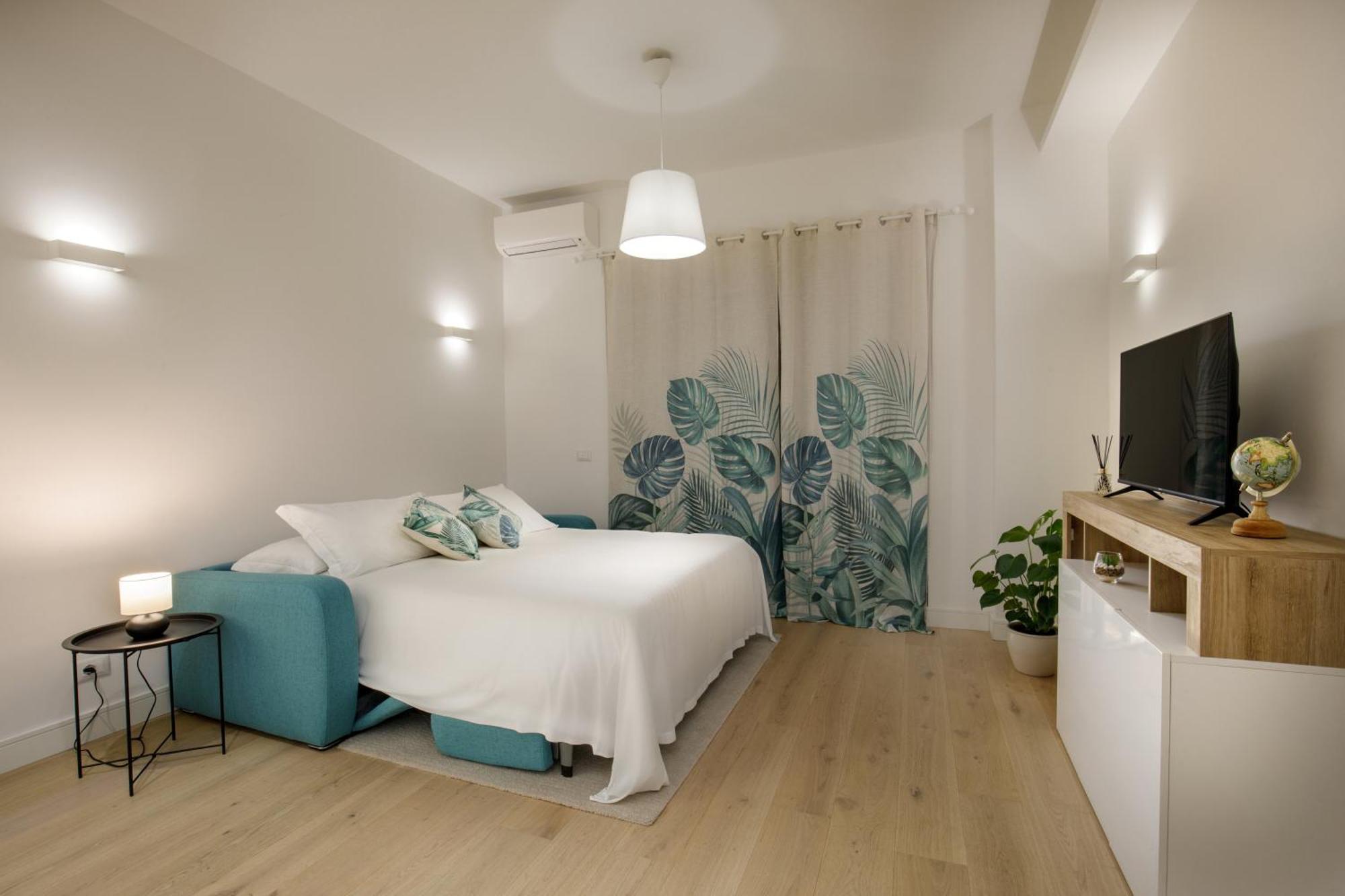 Pio Vatican Flat *