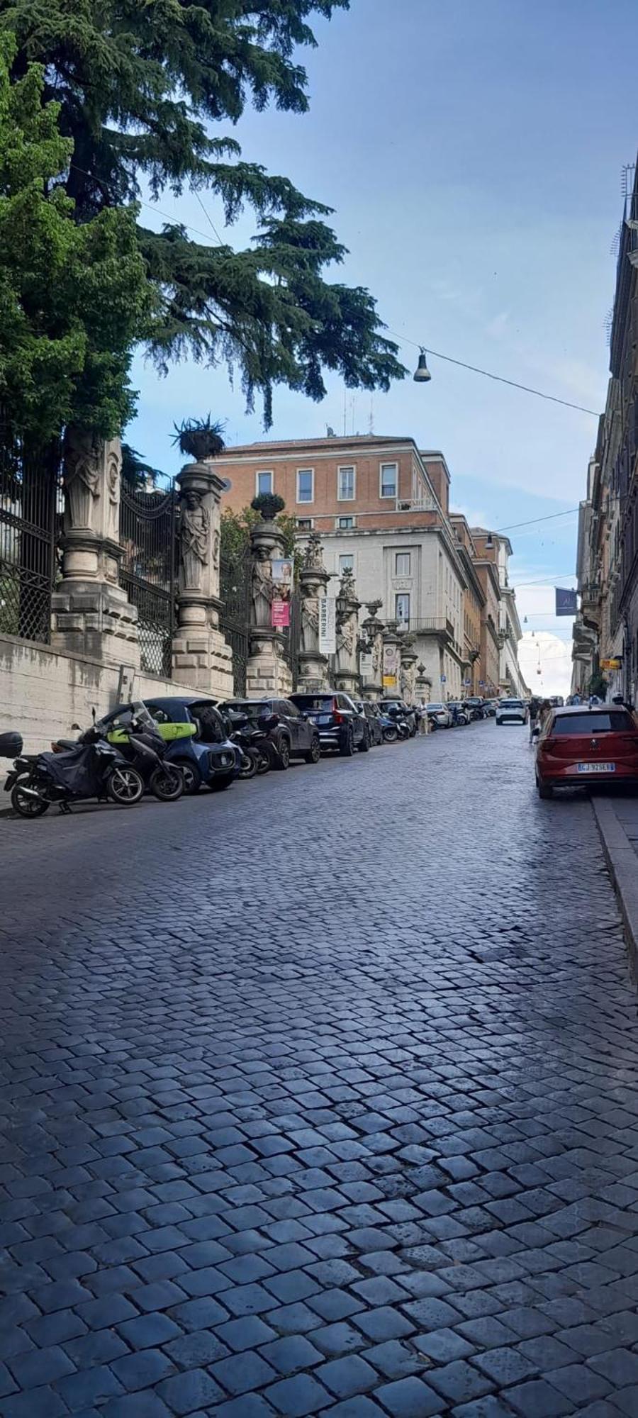Apartment Trevi Smart Flat *