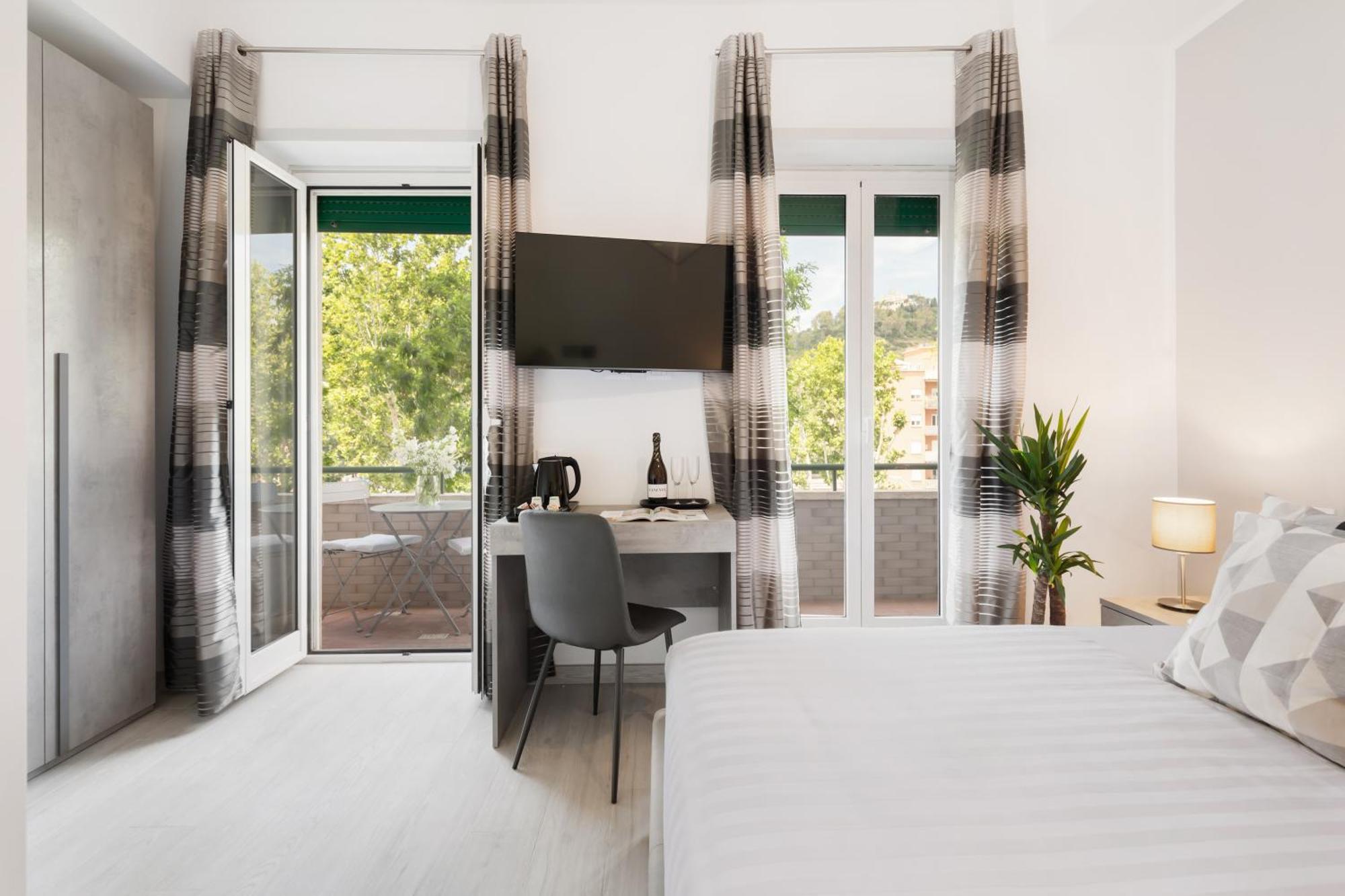 Clodio Welcome - 5 Arredate Con Bagno Interno - Zona Comune - Condizionatori - Affittacamere