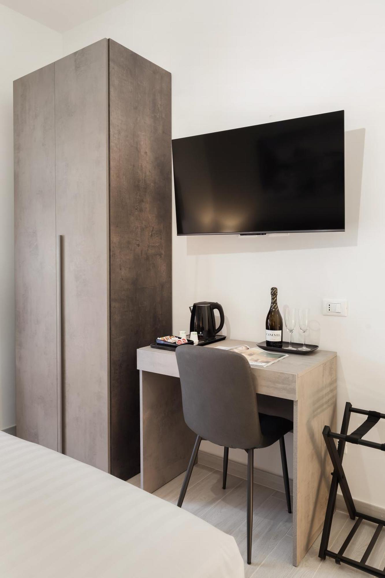 Gjestgiverier Clodio Welcome - 5 Arredate Con Bagno Interno - Zona Comune - Condizionatori -