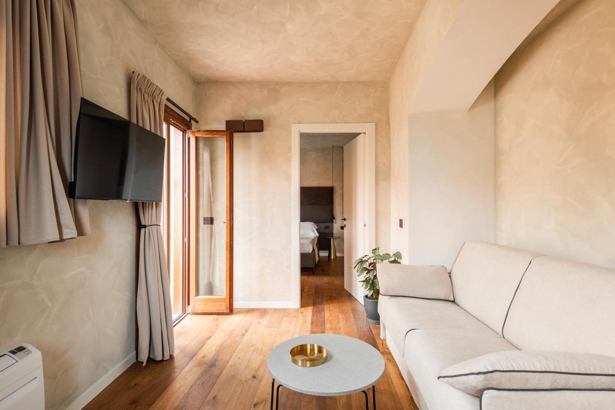Residenza Leutari * Roma