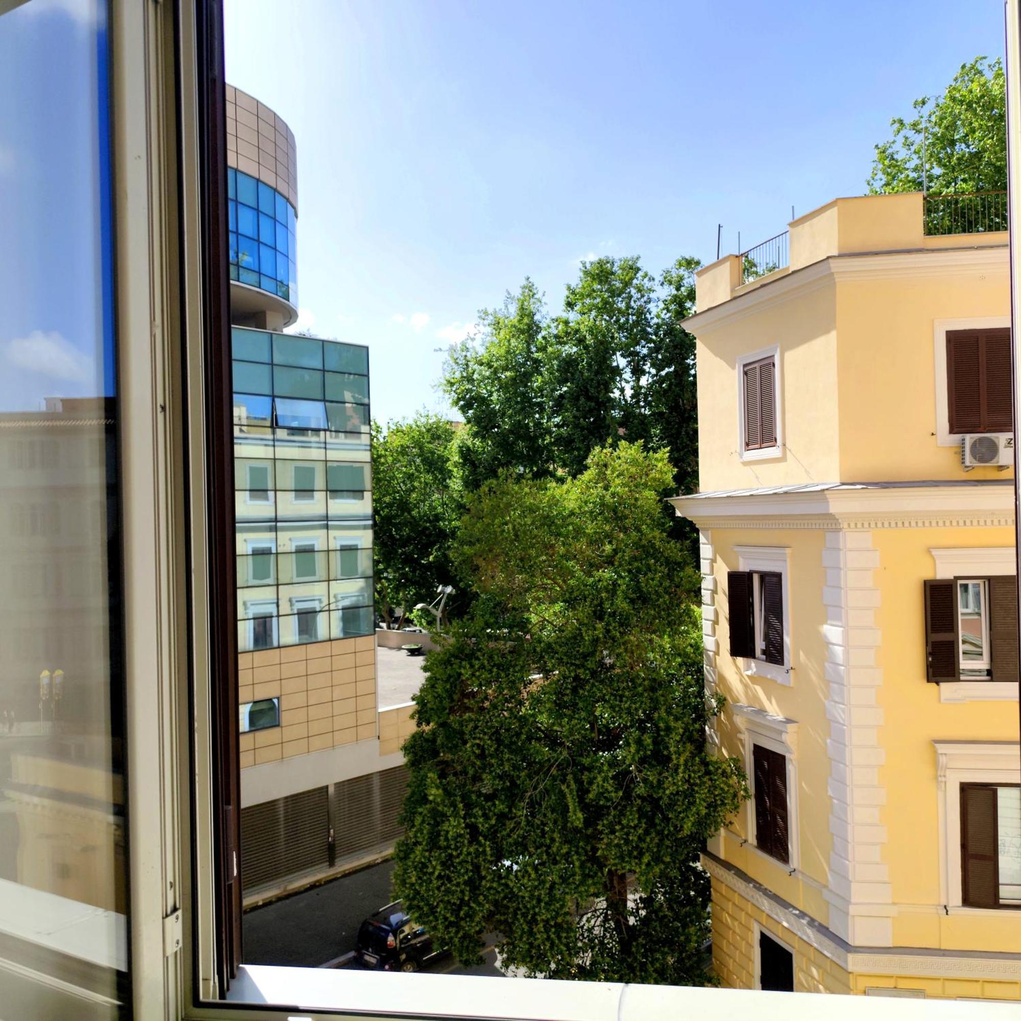 Vatican Eco * Roma
