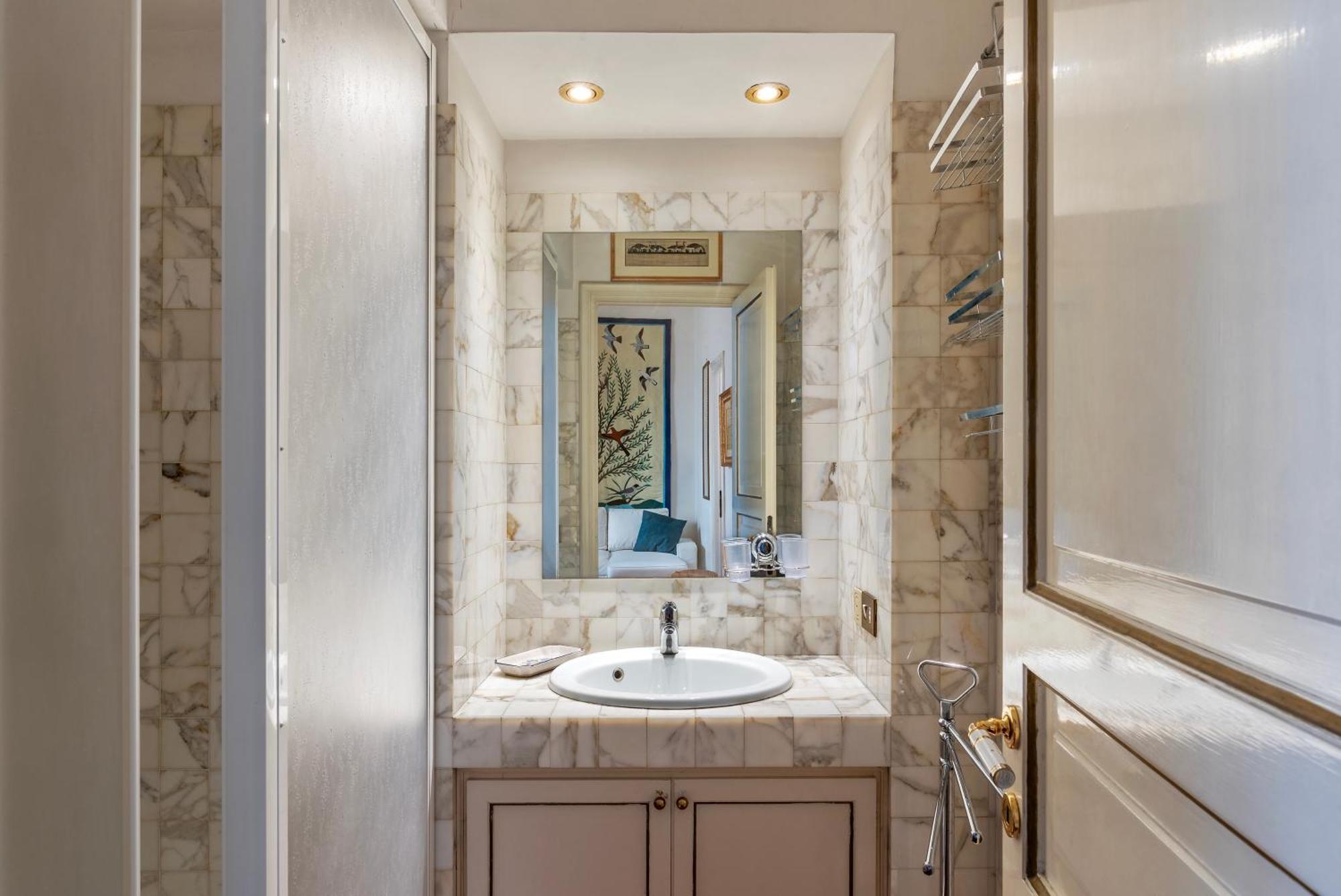 The Charming House - Pantheon Apartamento
