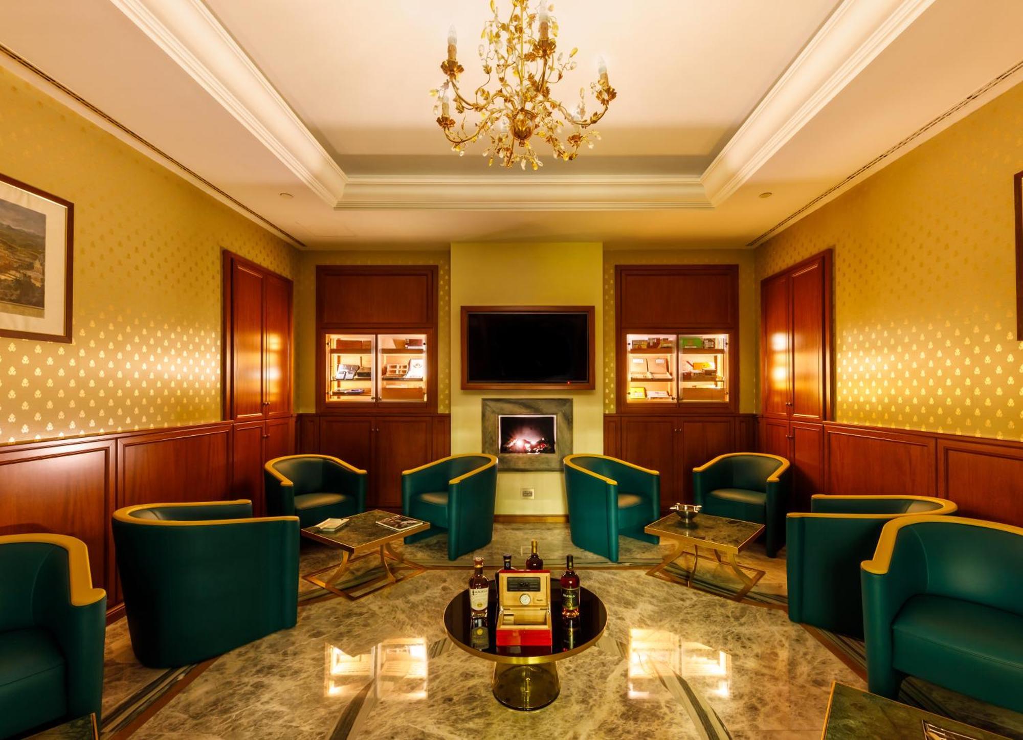 Aleph Hotel, Curio Collection By Hilton