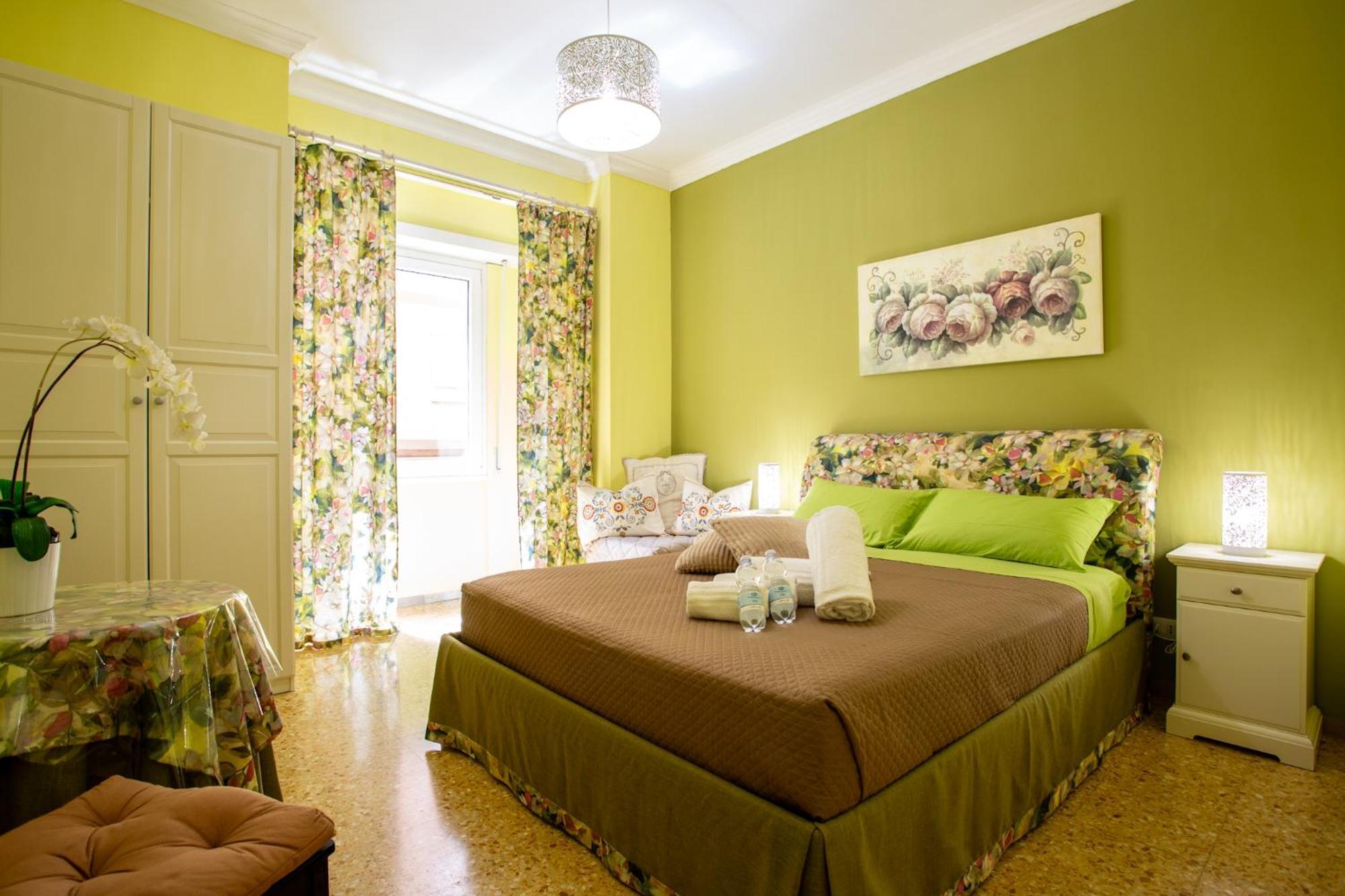 Vatican Station Bed & Breakfast 2*