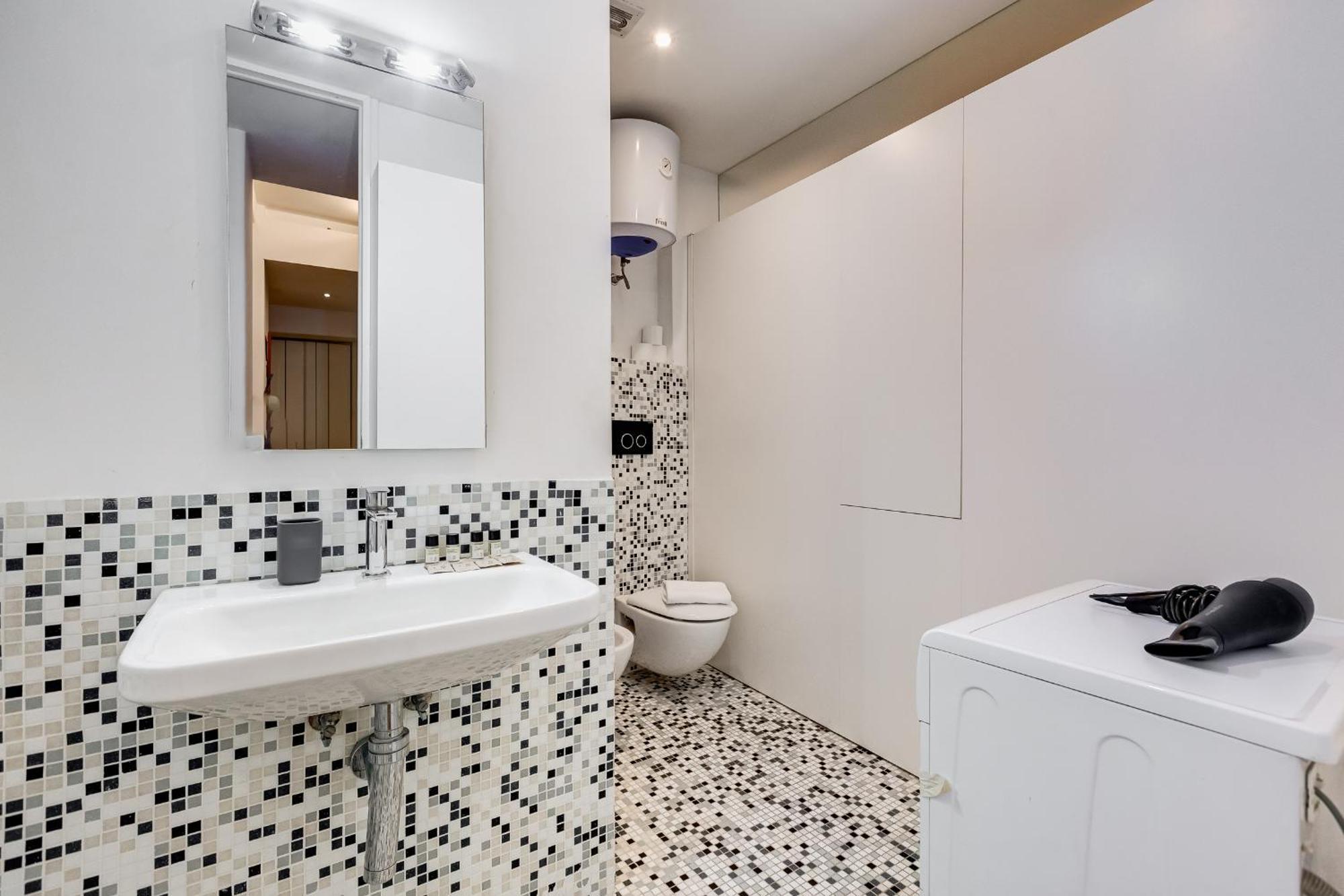 Vivilo Collection - Statonia Design Apartment