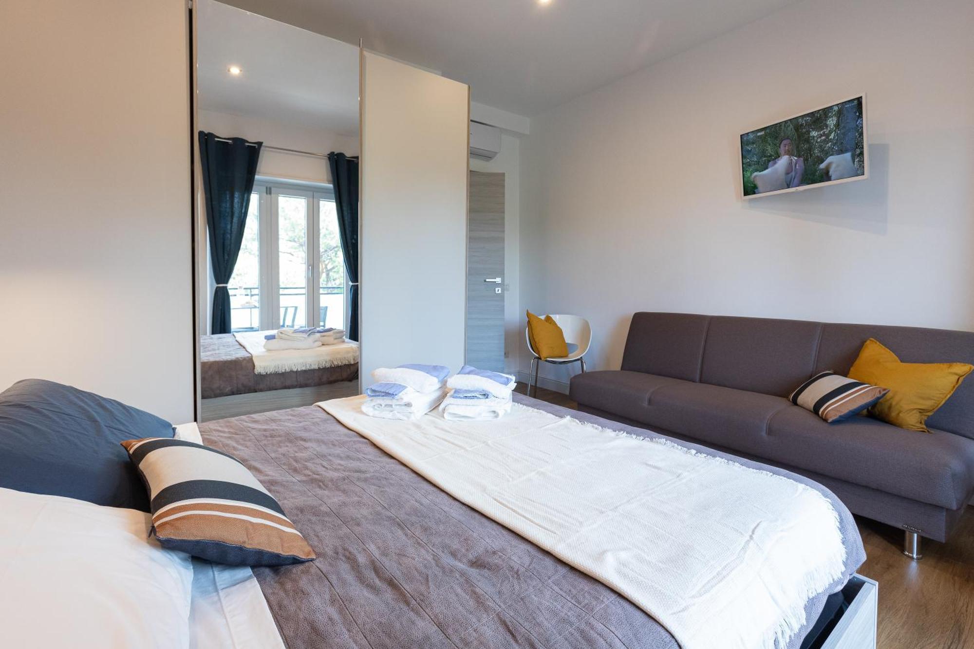 Ges House * Roma