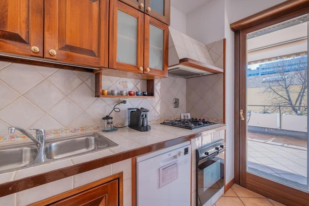 Da Cecilia Alla Piramide Cestia Leilighet