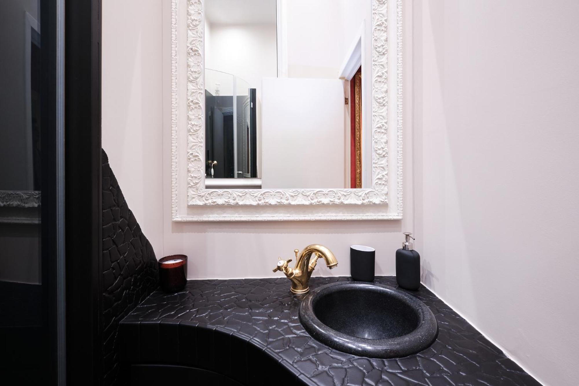 Luxury In Piazza Di Spagna Apartamento