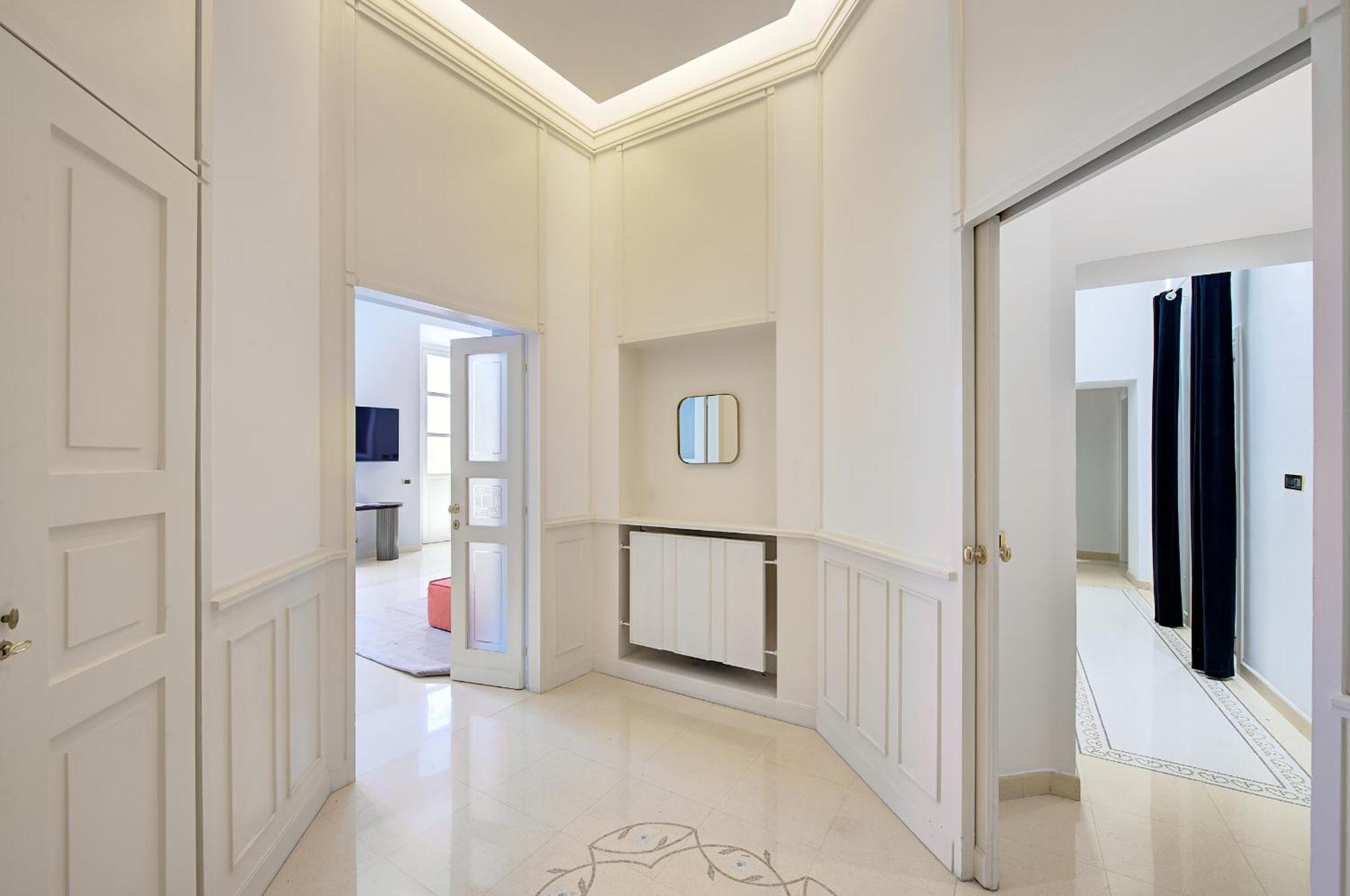 Apartment Irex Shining Near Colosseo Rom