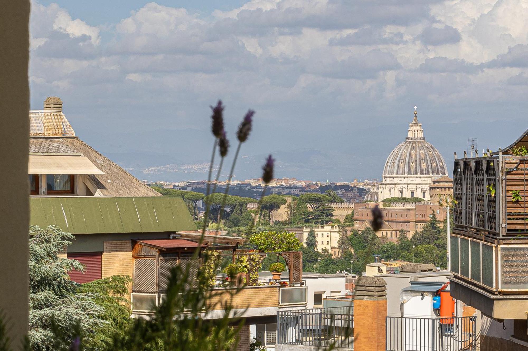 Saint Peter View Penthouse By In Apartamento Roma