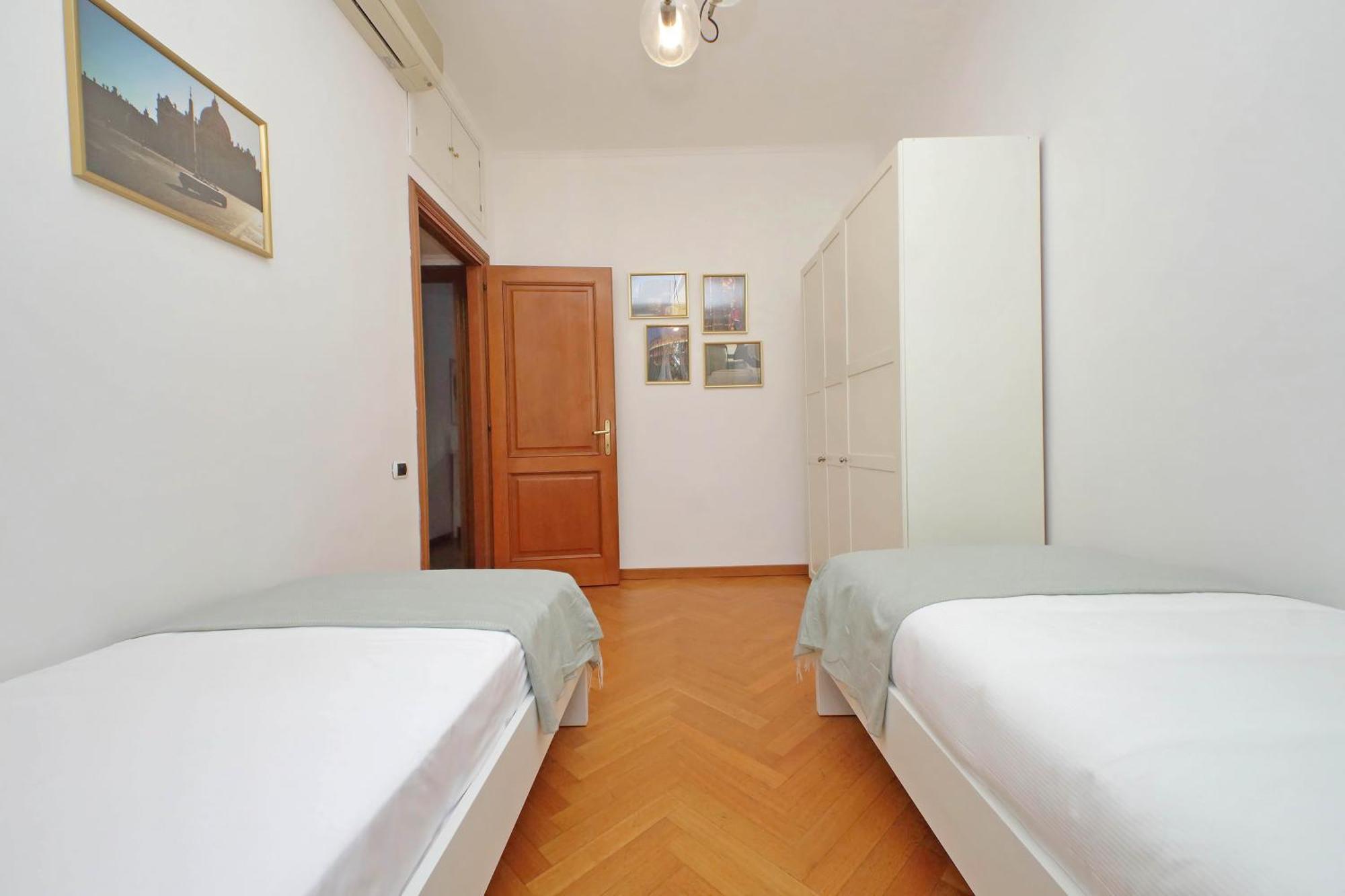 Ych-comfortable 2 Bedrooms Flat Near Colosseum Apartamento