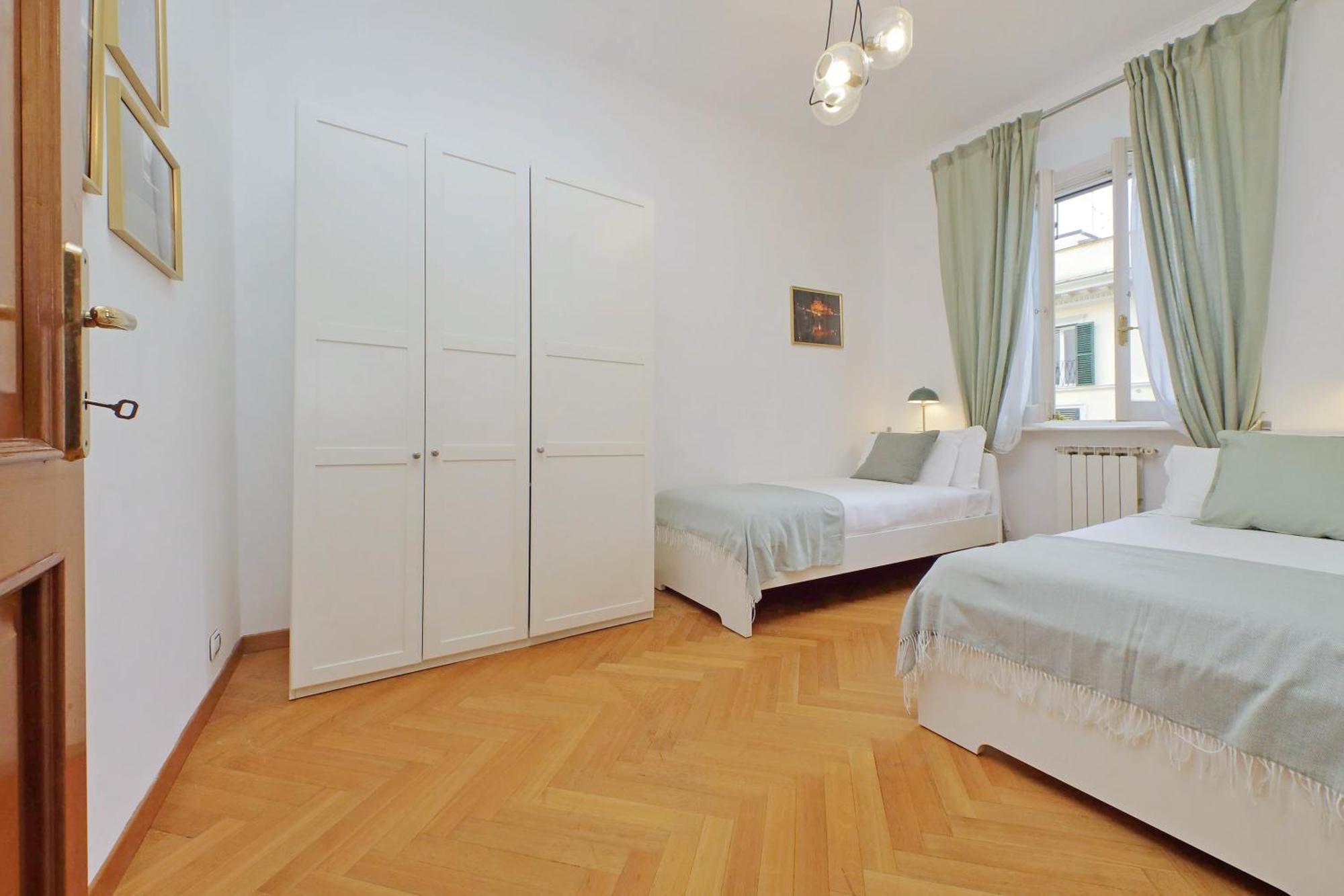 Ych-comfortable 2 Bedrooms Flat Near Colosseum Apartamento