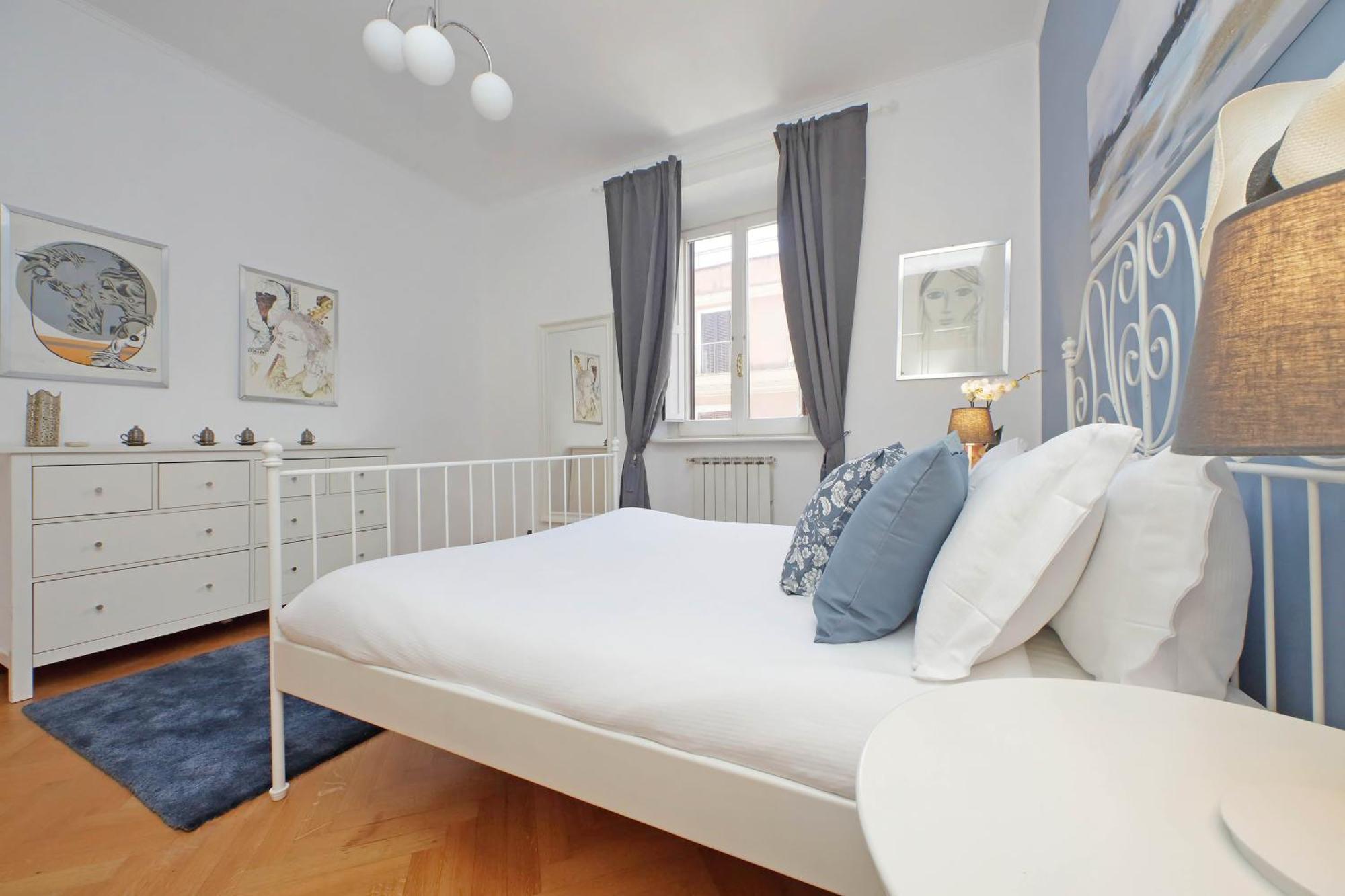 Apartamento Ych-comfortable 2 Bedrooms Flat Near Colosseum Roma