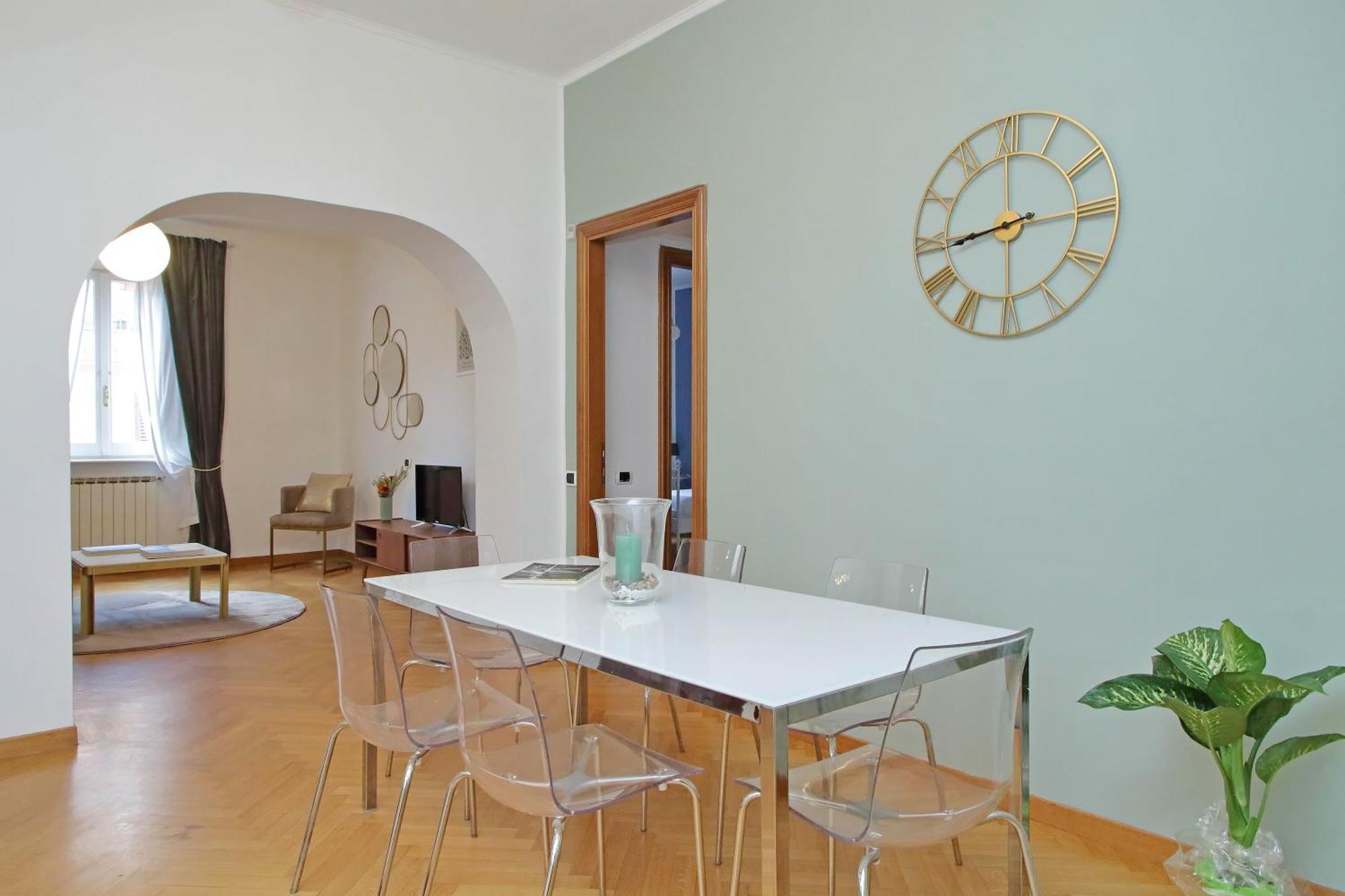 Apartamento Ych-comfortable 2 Bedrooms Flat Near Colosseum Roma