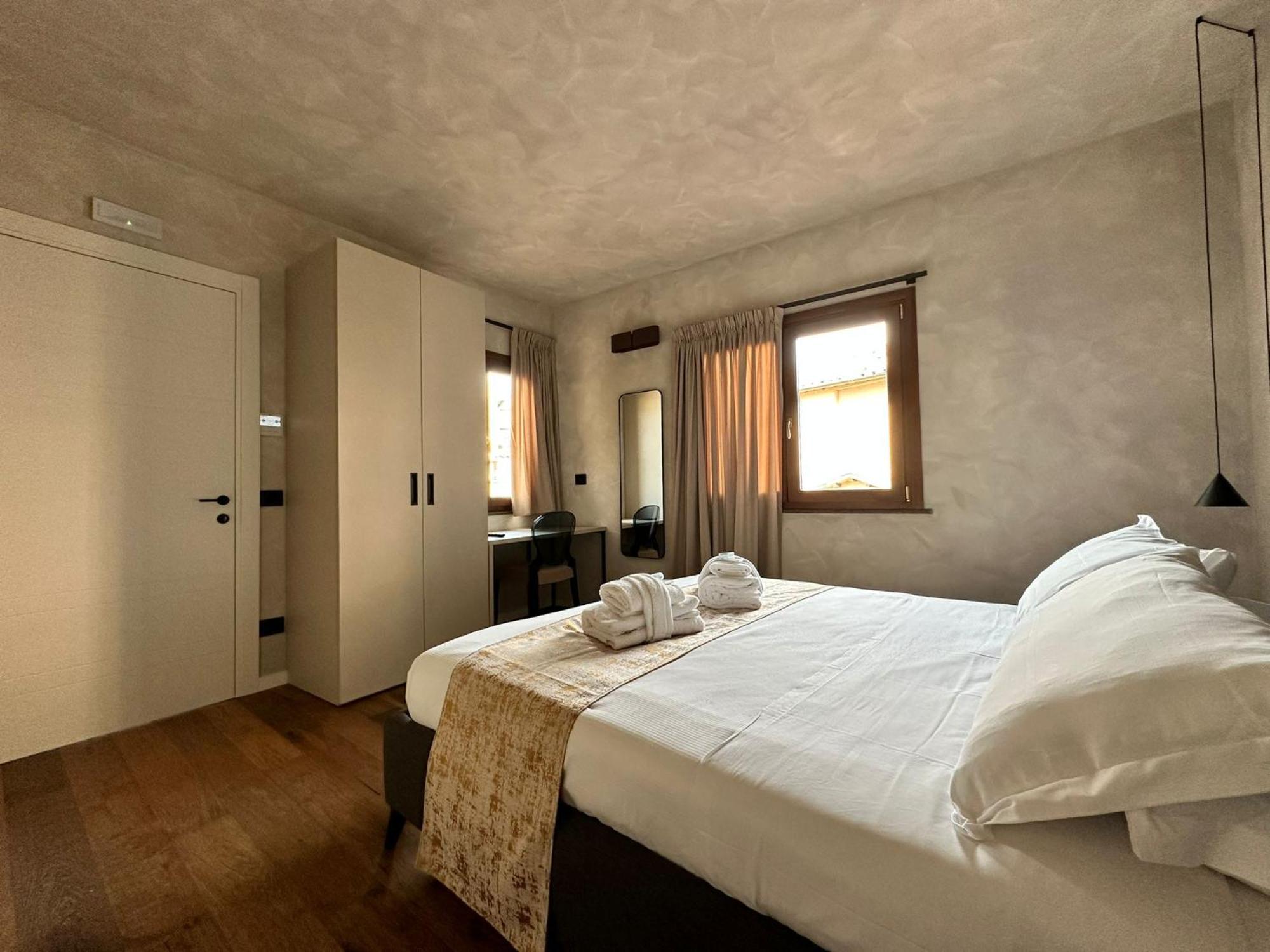 Residenza Leutari Affittacamere *