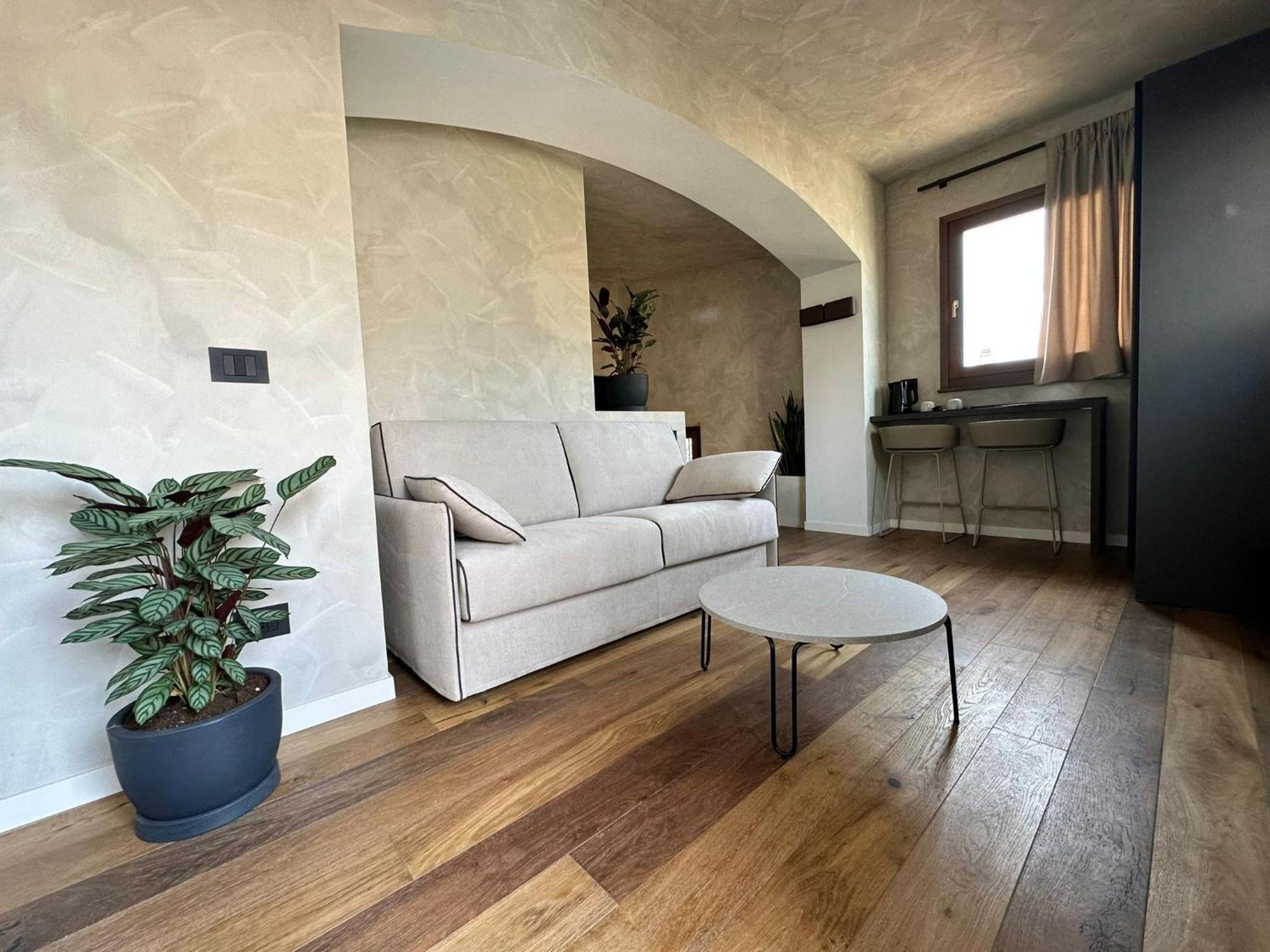 Residenza Leutari * Roma