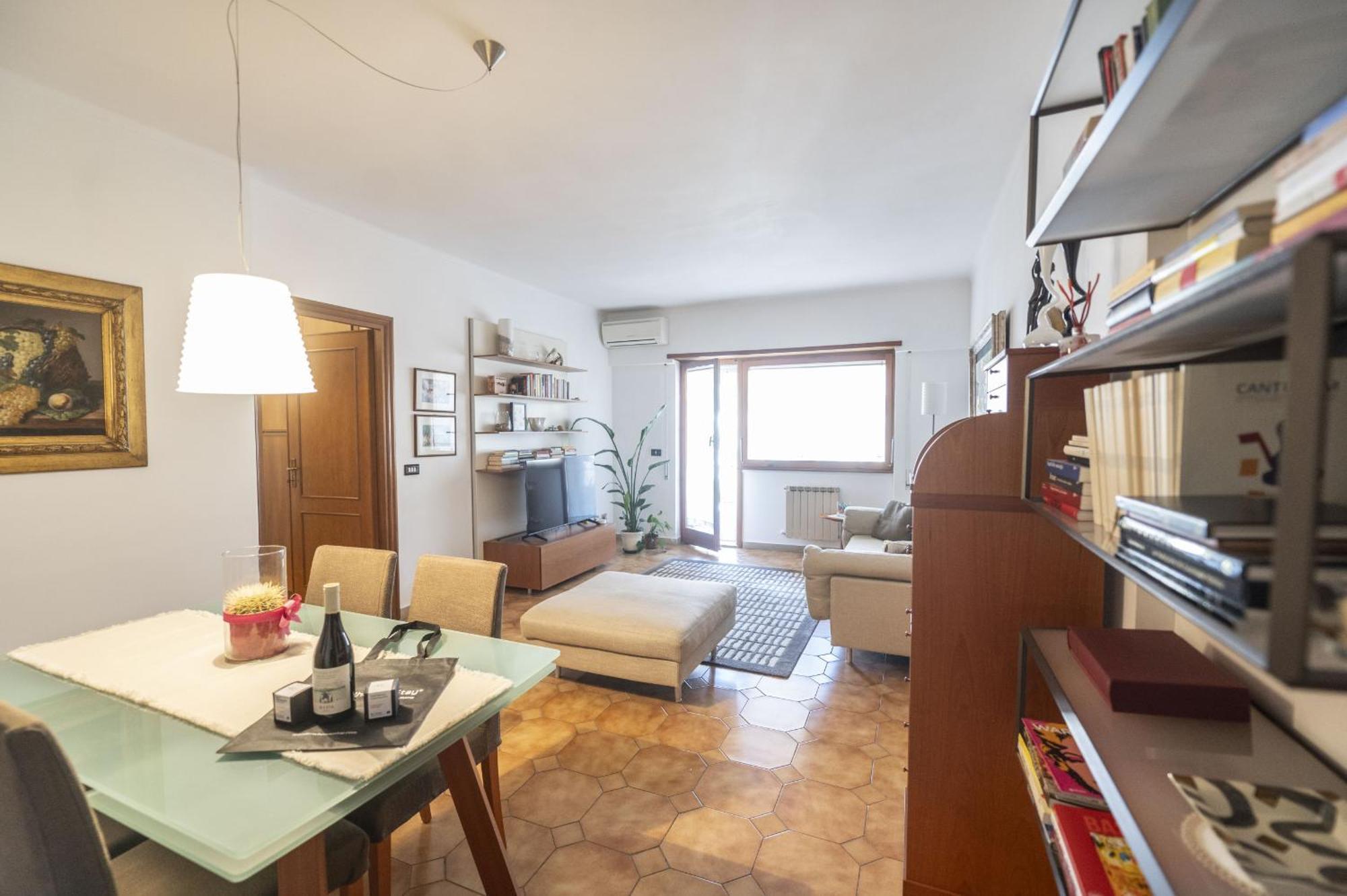 Appartamento Luminous 2br Family In Residential Area