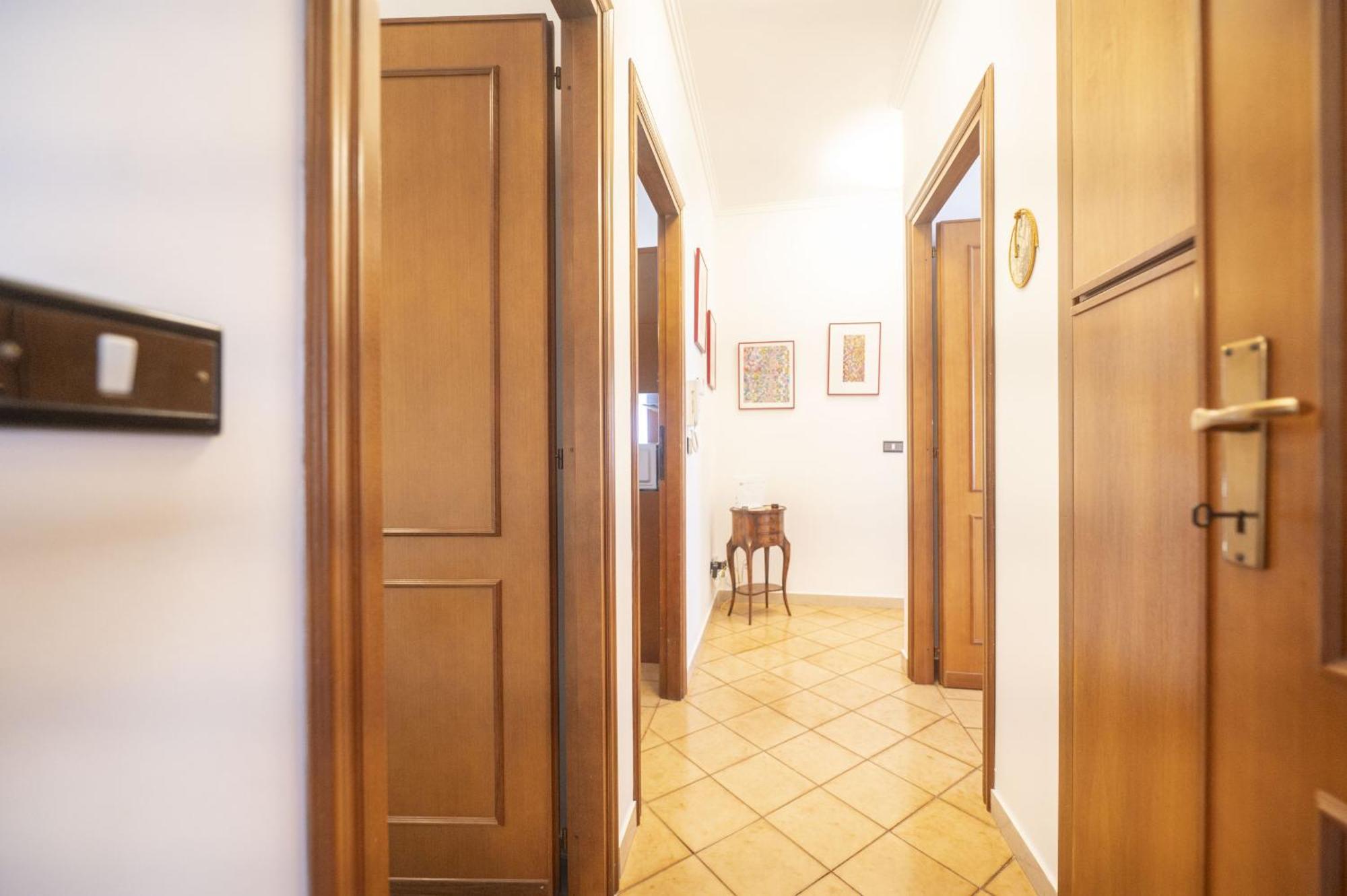 Luminous 2br Family In Residential Area Appartamento