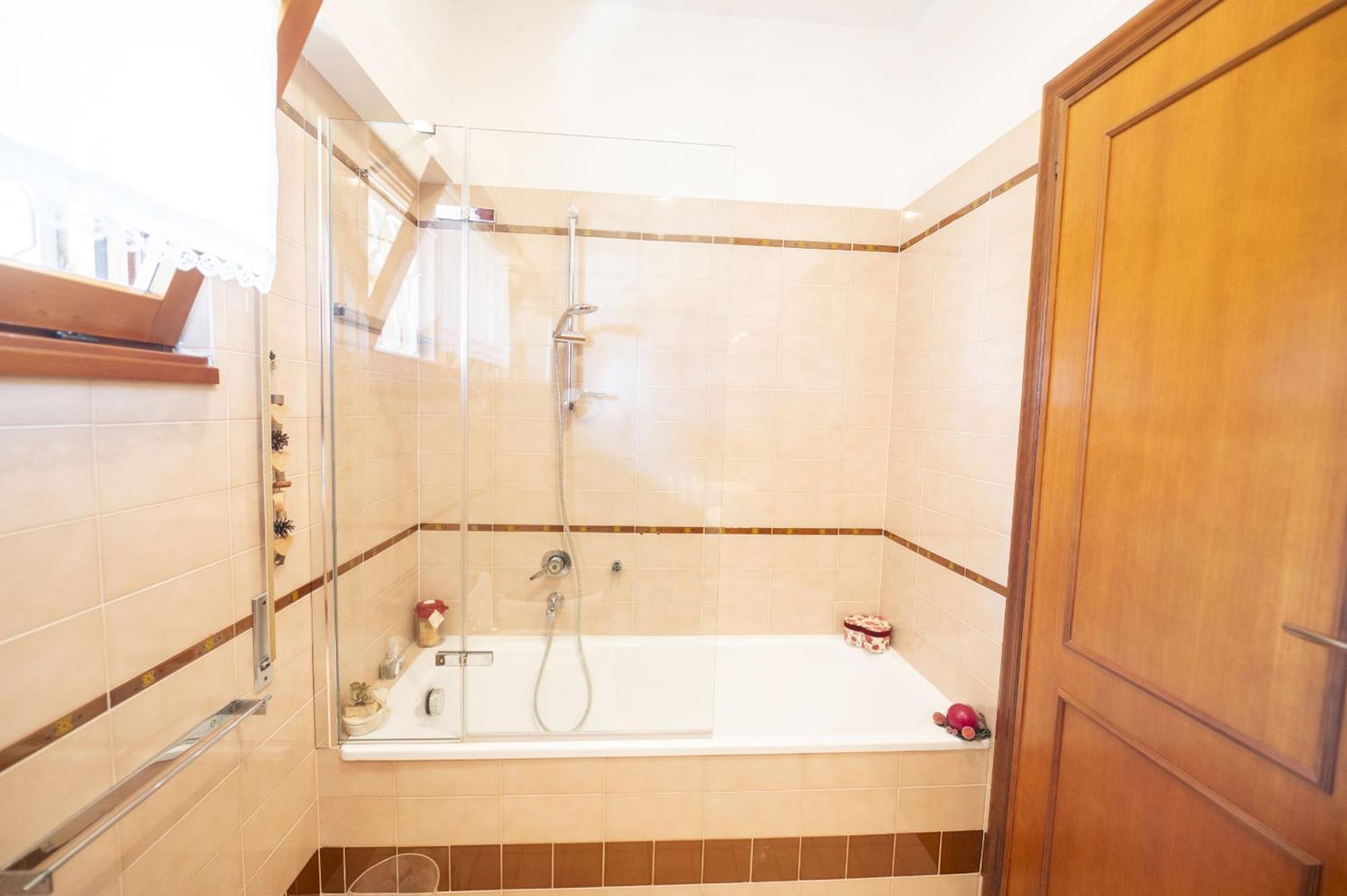 Luminous 2br Family In Residential Area Appartamento *