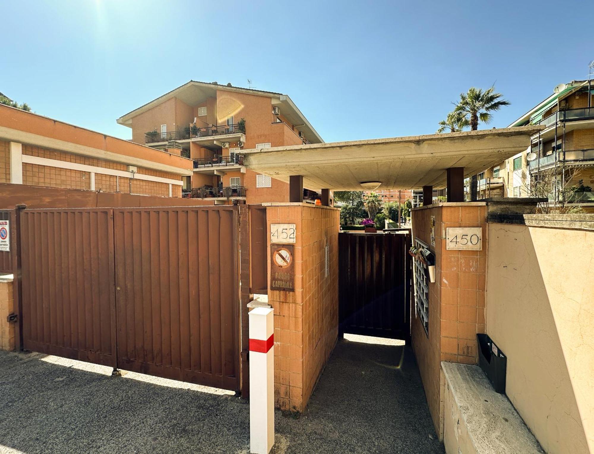 Luminous 2br Family In Residential Area Appartamento Roma