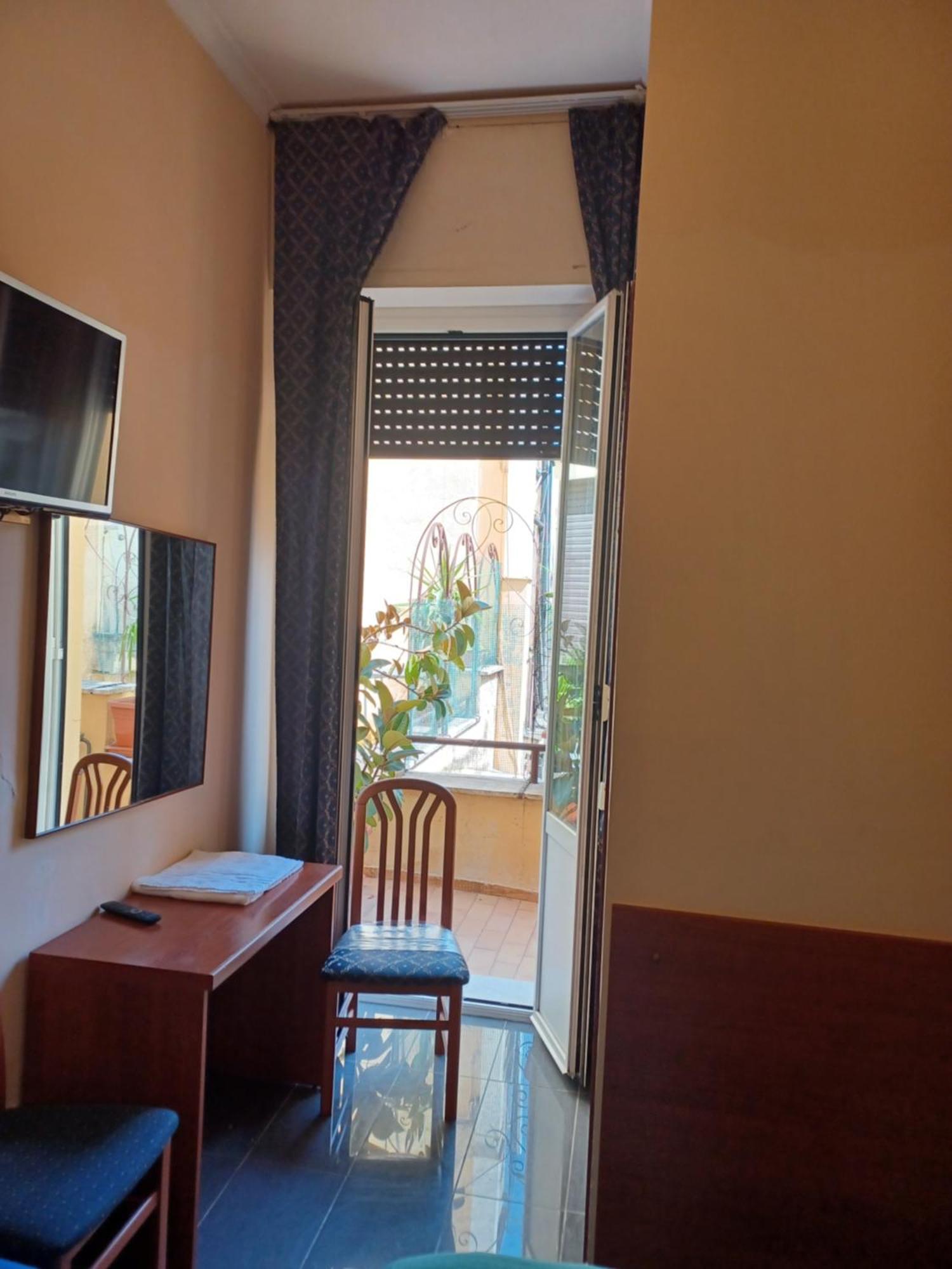 Pitagora Guest house Rome