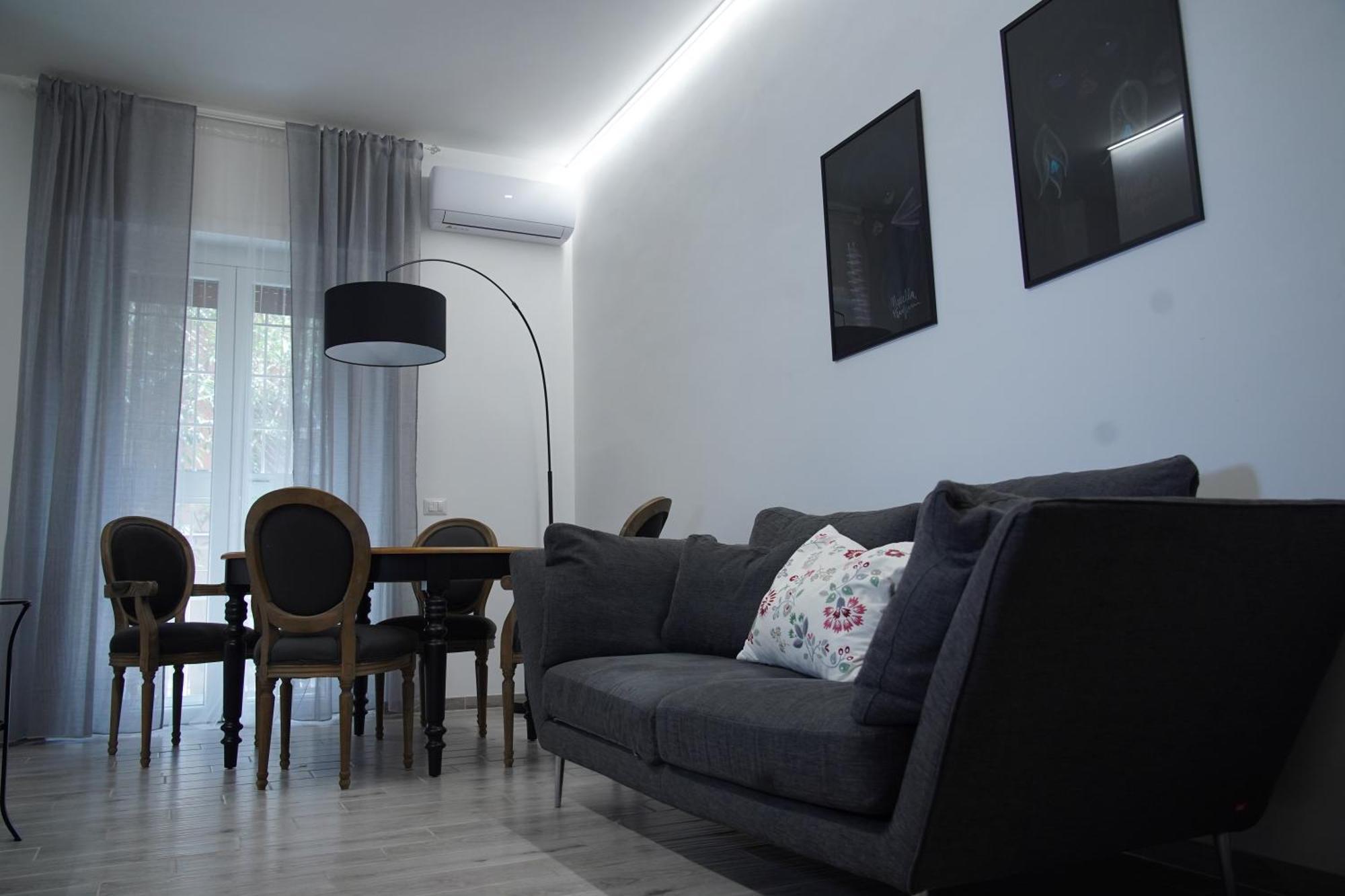 Flora House * Roma