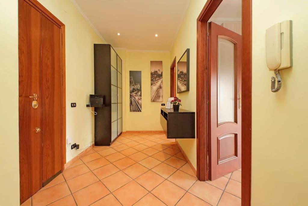 Aria Di Apartment