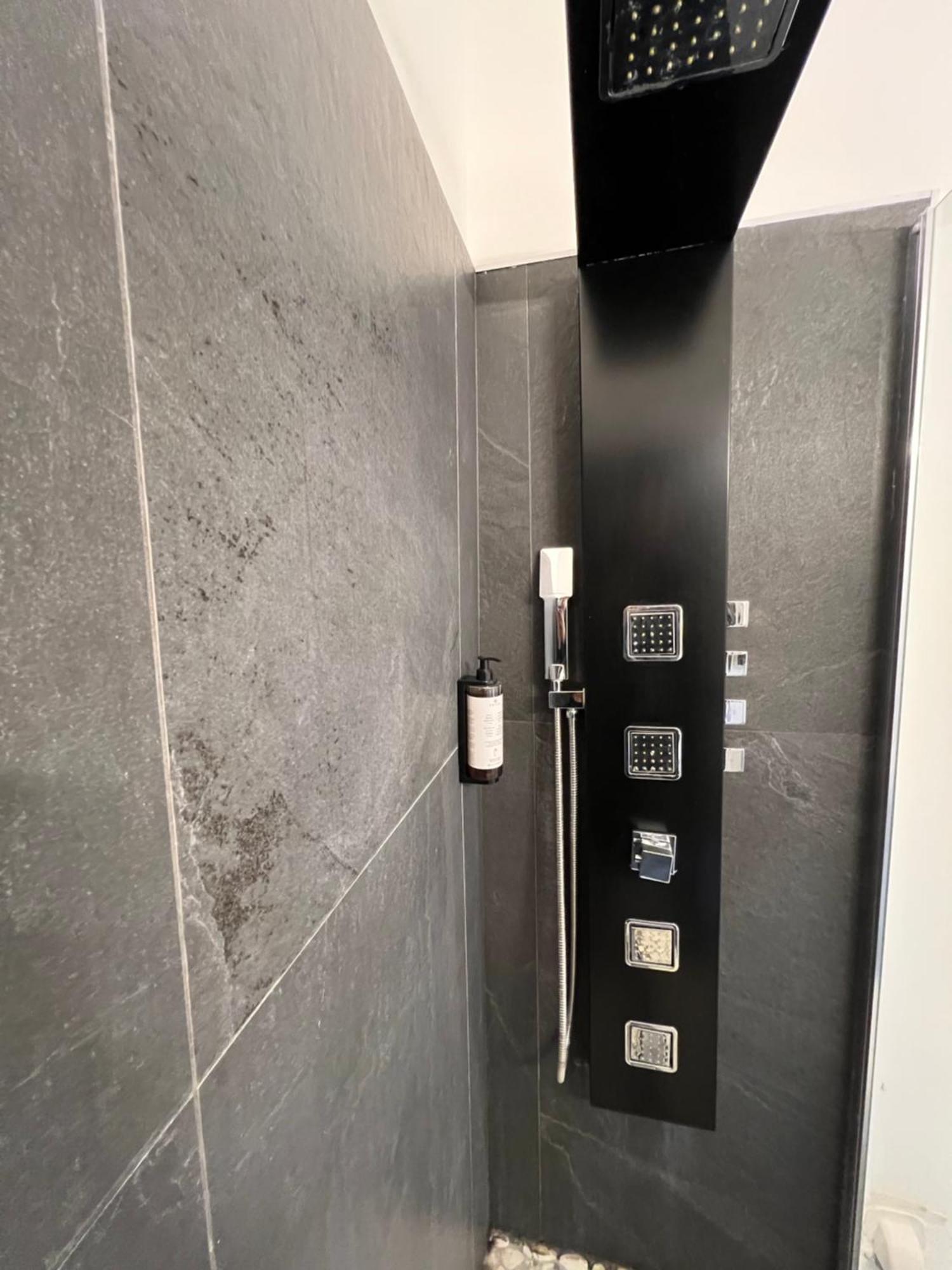 Luxury Anelli Center Of Apartment Rom