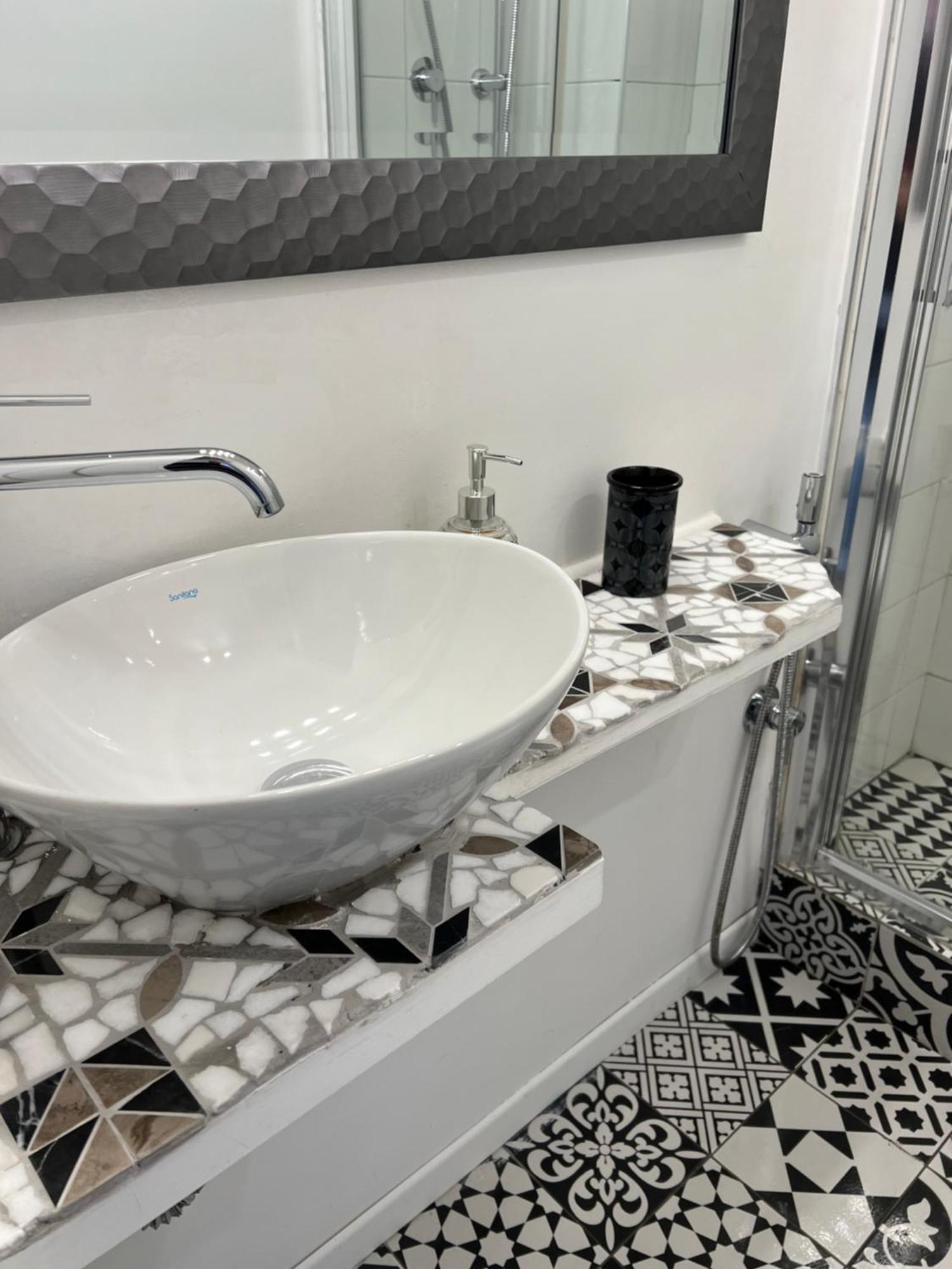 Luxury Anelli Center Of