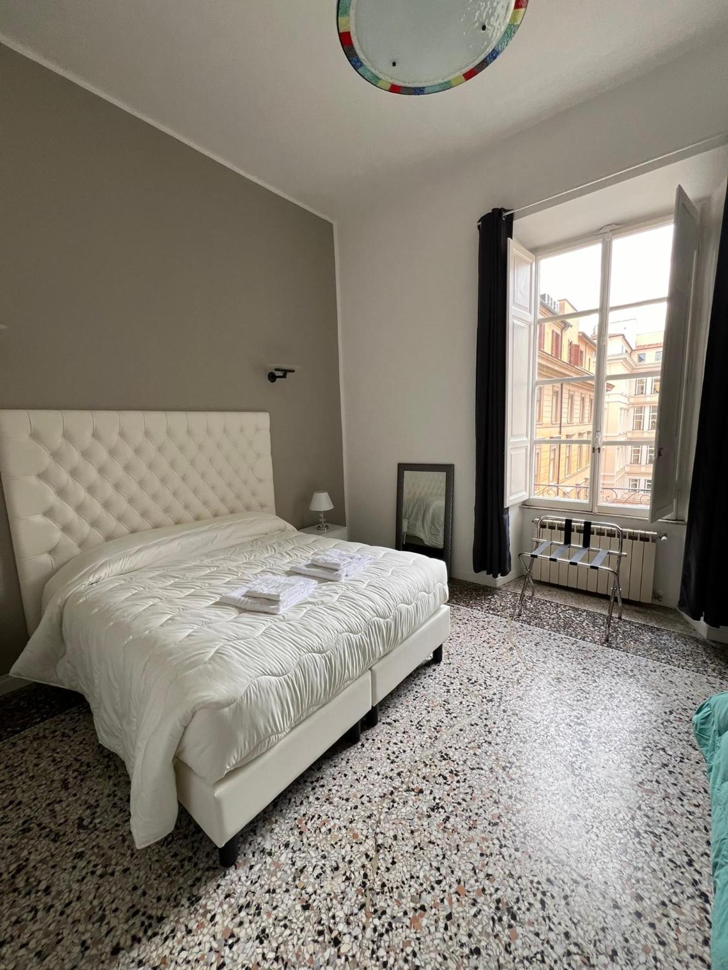 Luxury Anelli Center Of *