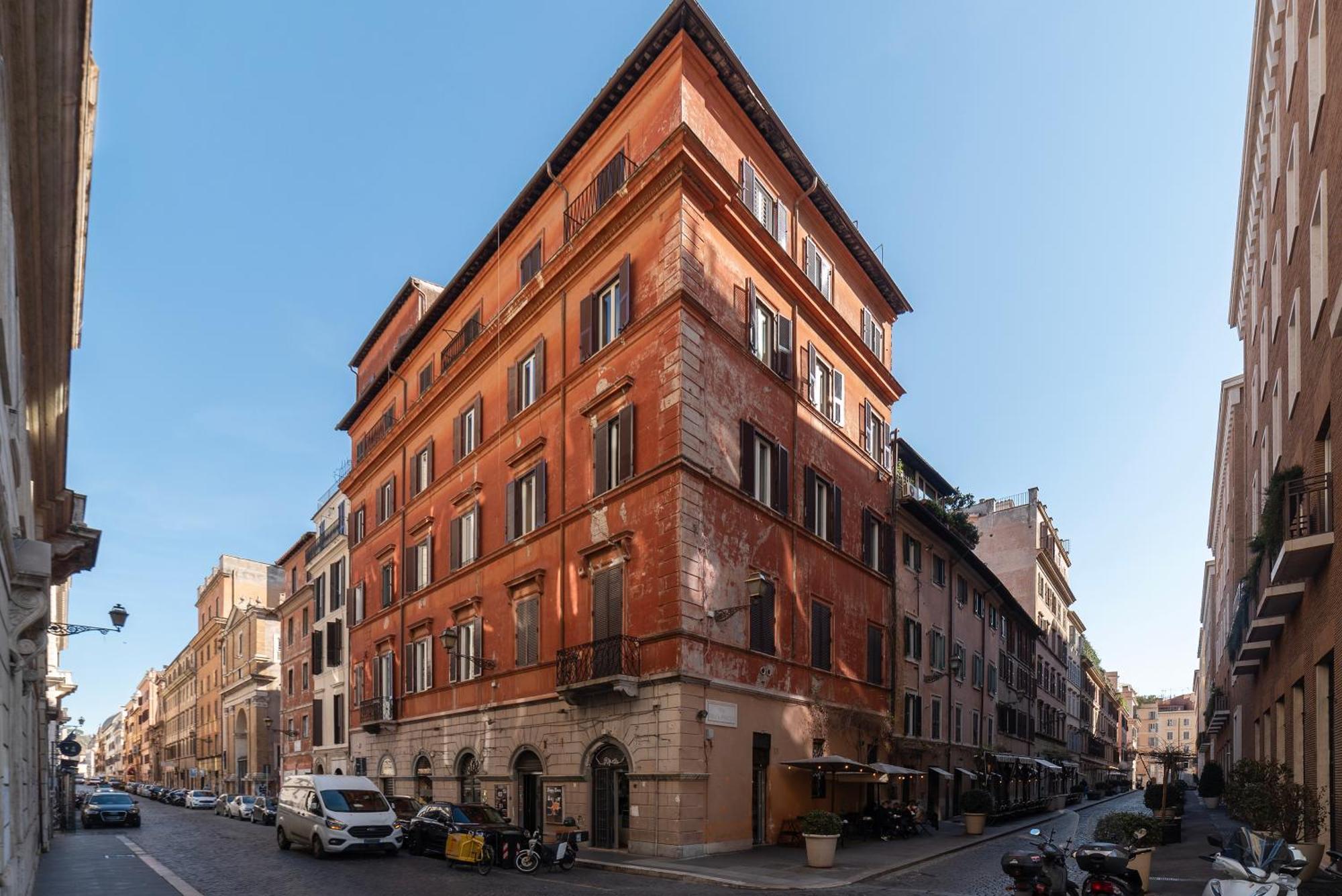Frezza 39b - Fromehometorome Roma