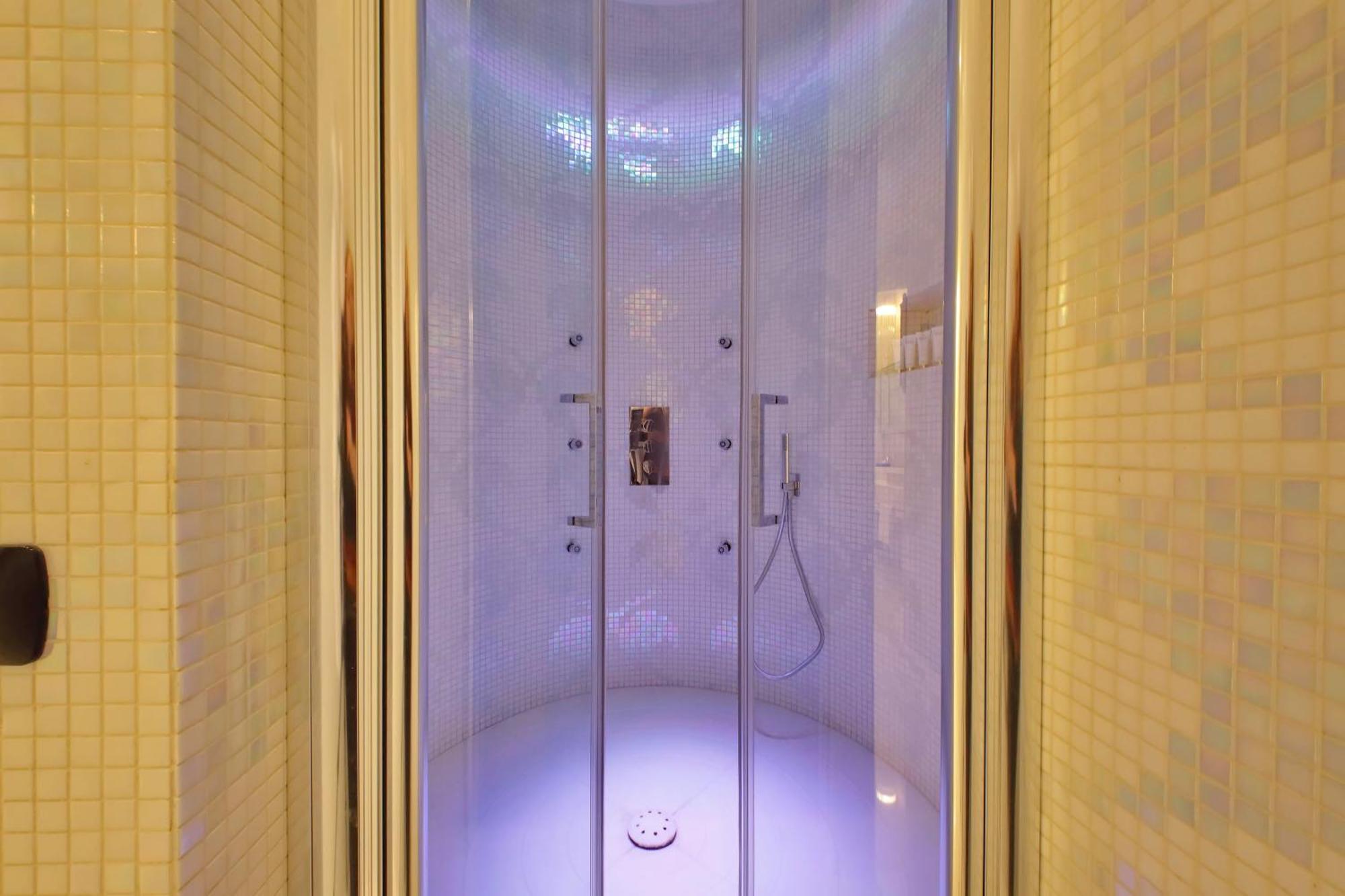 Domus Aurea Luxury Gasthof Rom