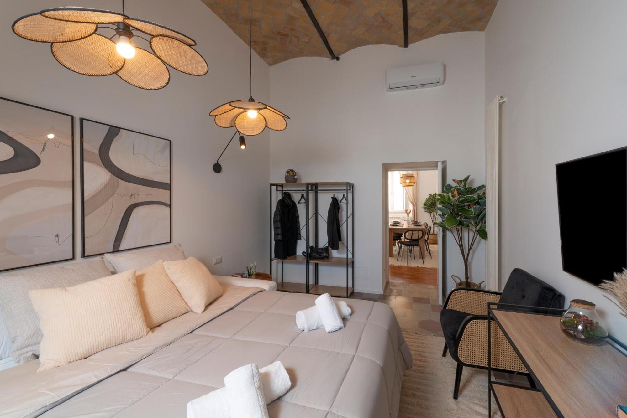 Colosseo Flat *