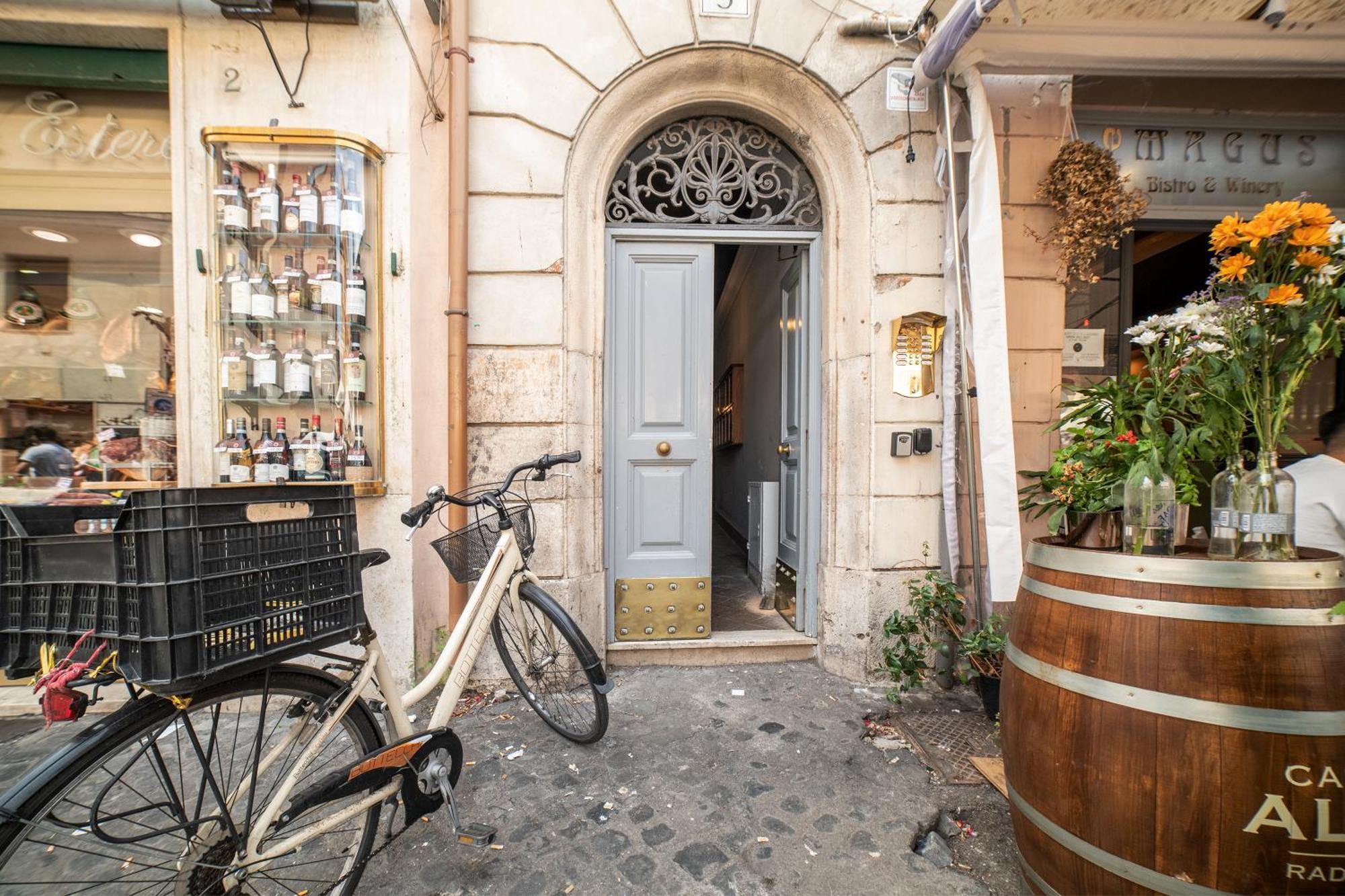 Apartamento Campo De Fiori