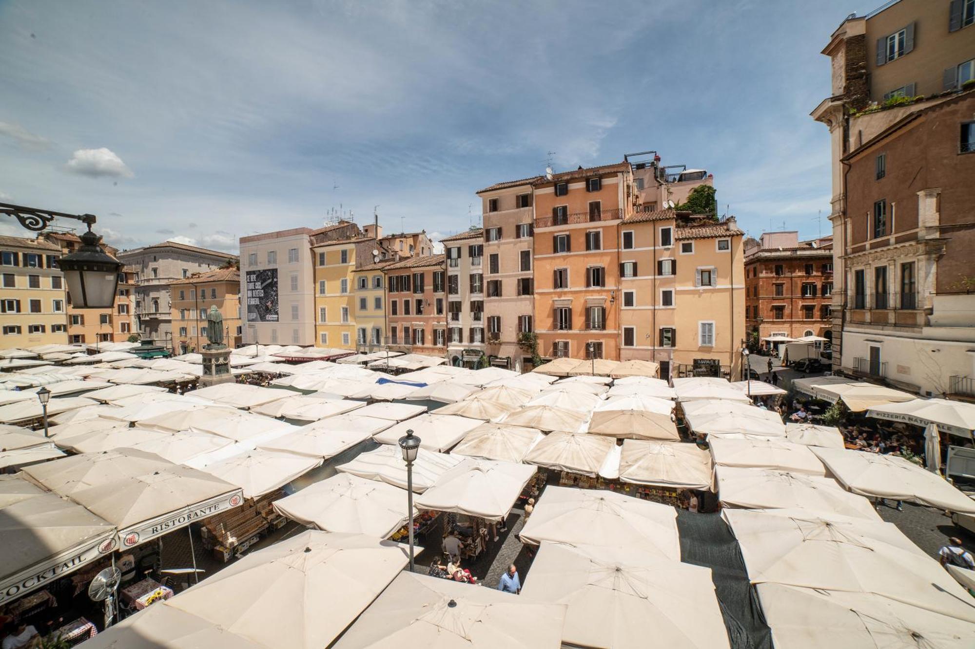 Campo De Fiori Apartamento *
