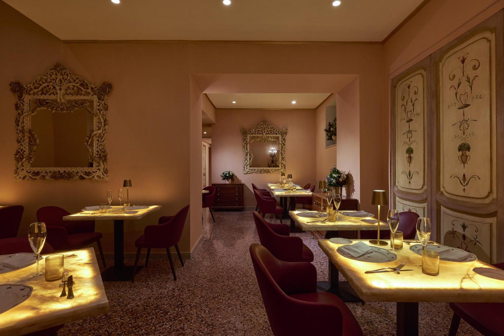 Golden Tulip Piram Hotel 4*