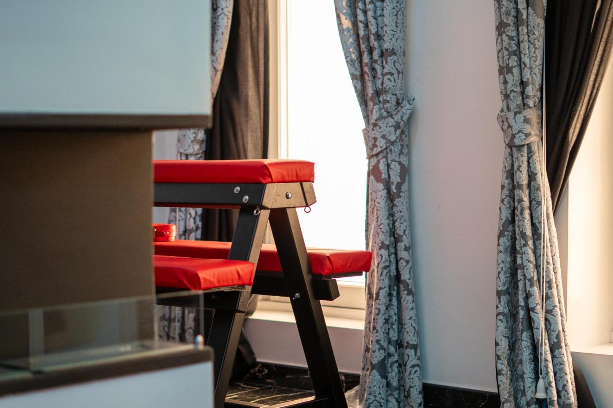 Luxury Bdsm Roma