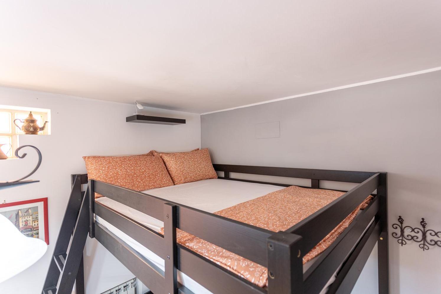 Comodo Loft Vicino La Metro Battistini Con Garage *
