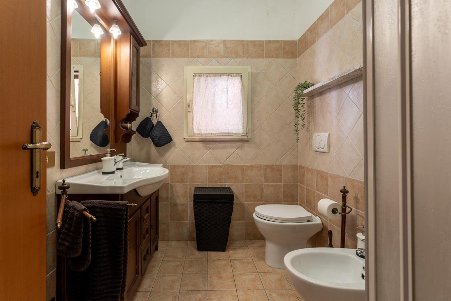 Apartamento Comodo Loft Vicino La Metro Battistini Con Garage *