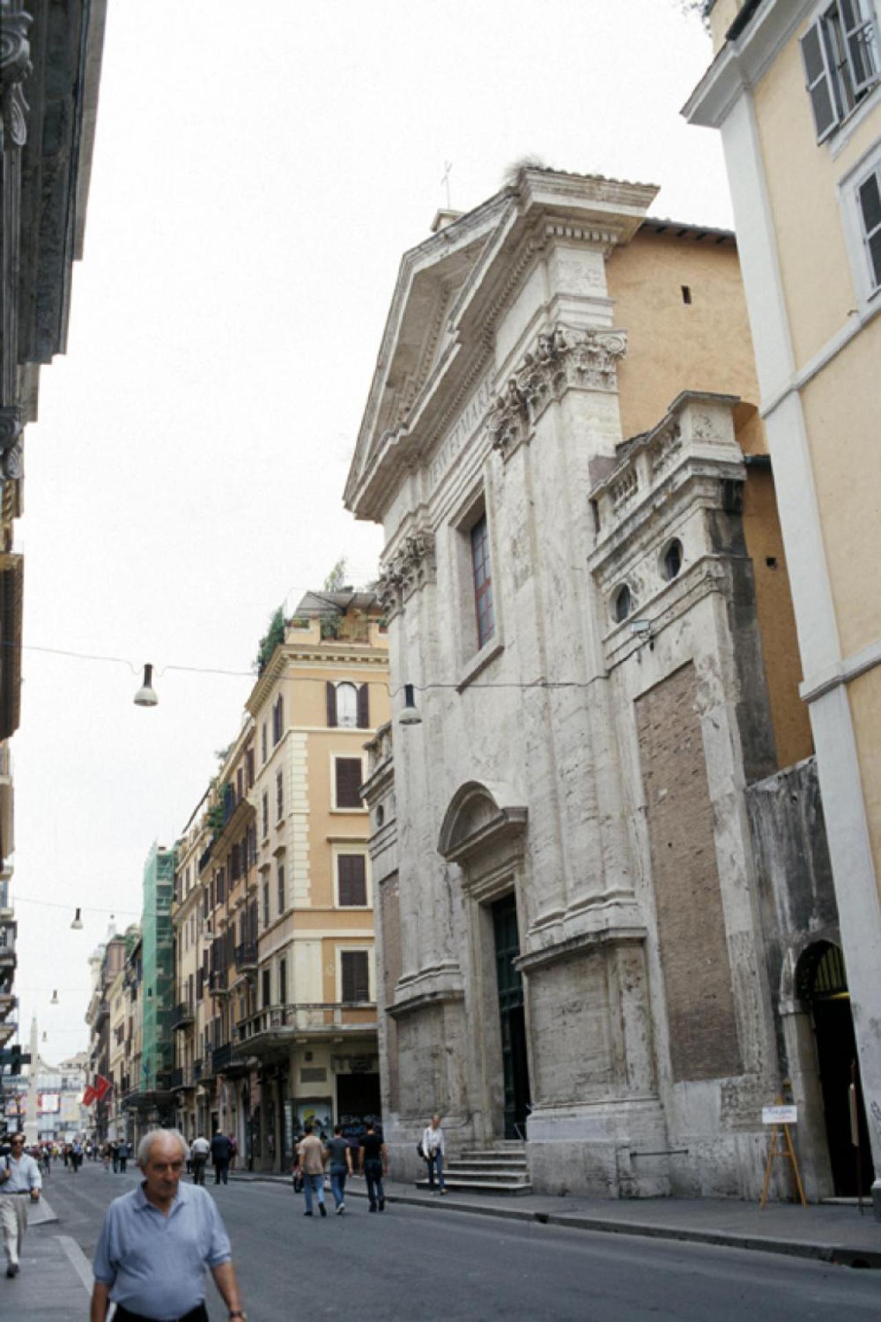 Chilling Via Del Corso *