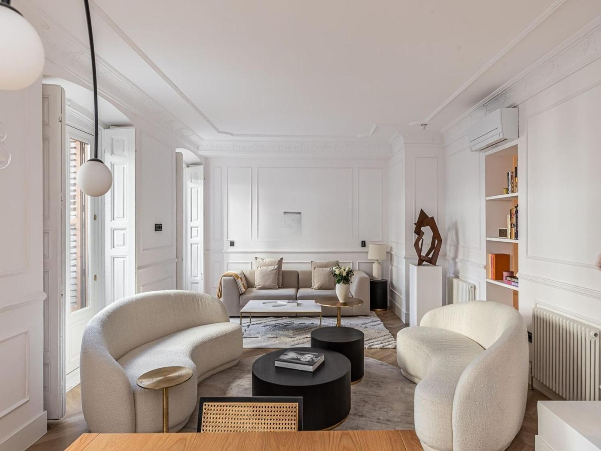 Exclusive Aristocrat Style Rome